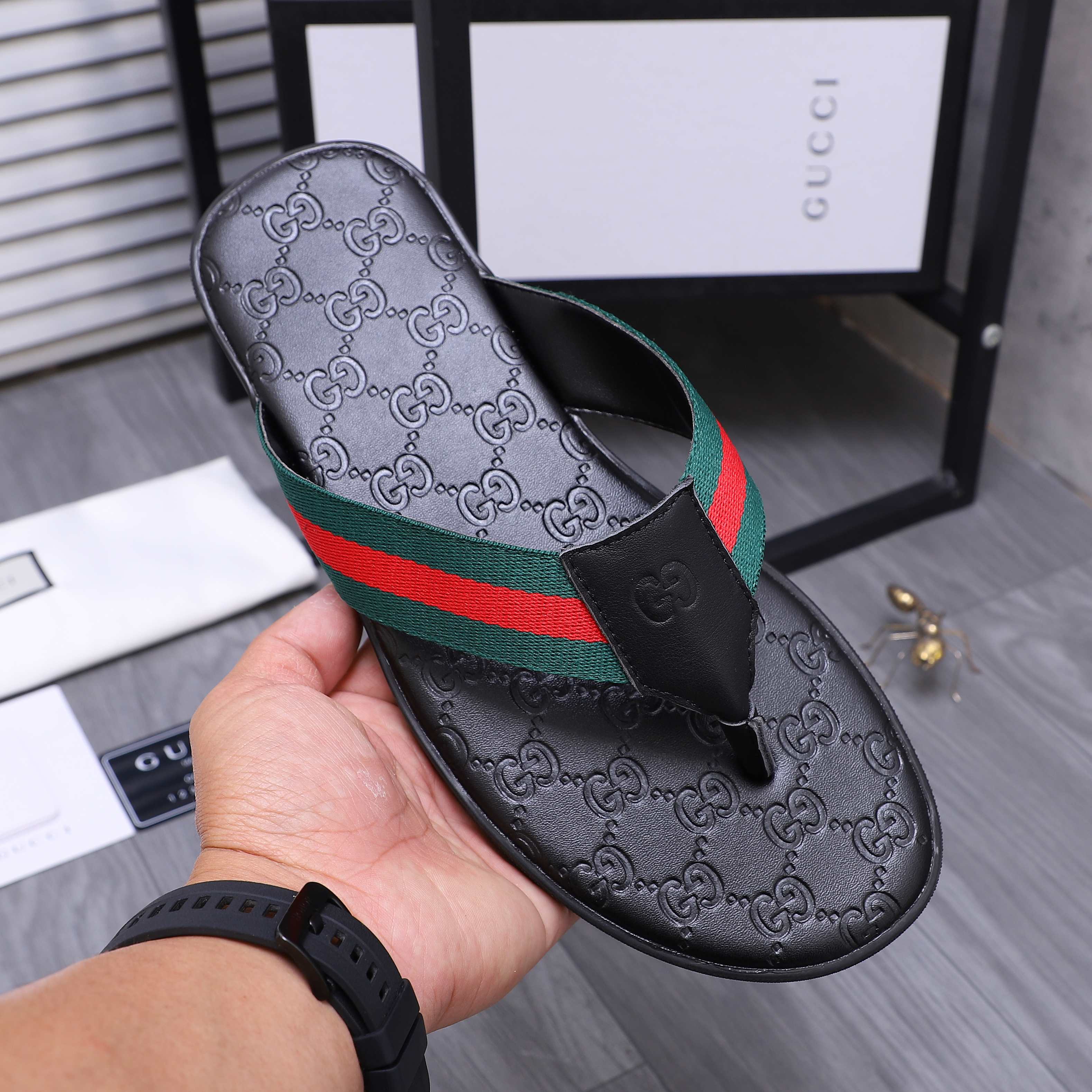 Gucci shoe