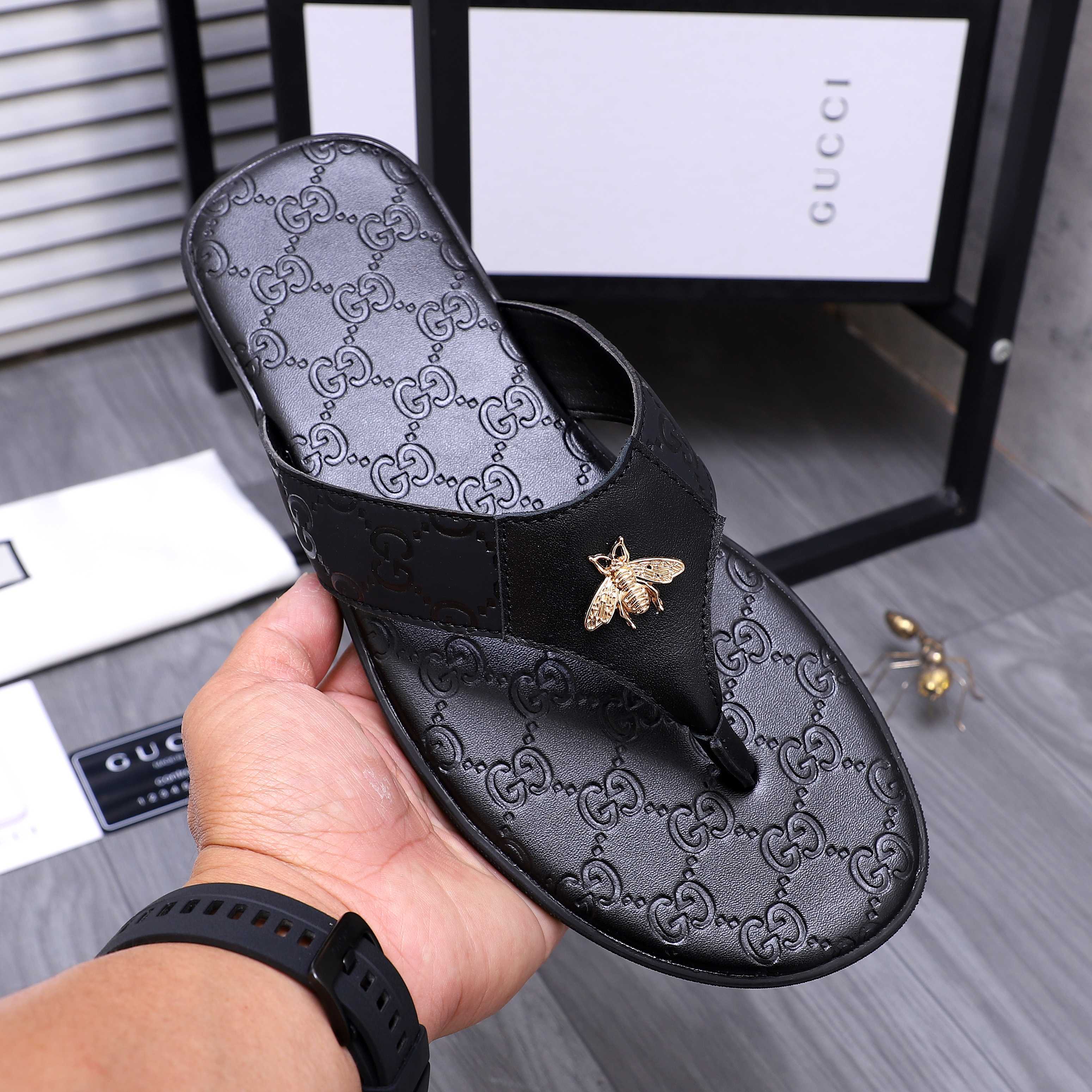 Gucci shoe