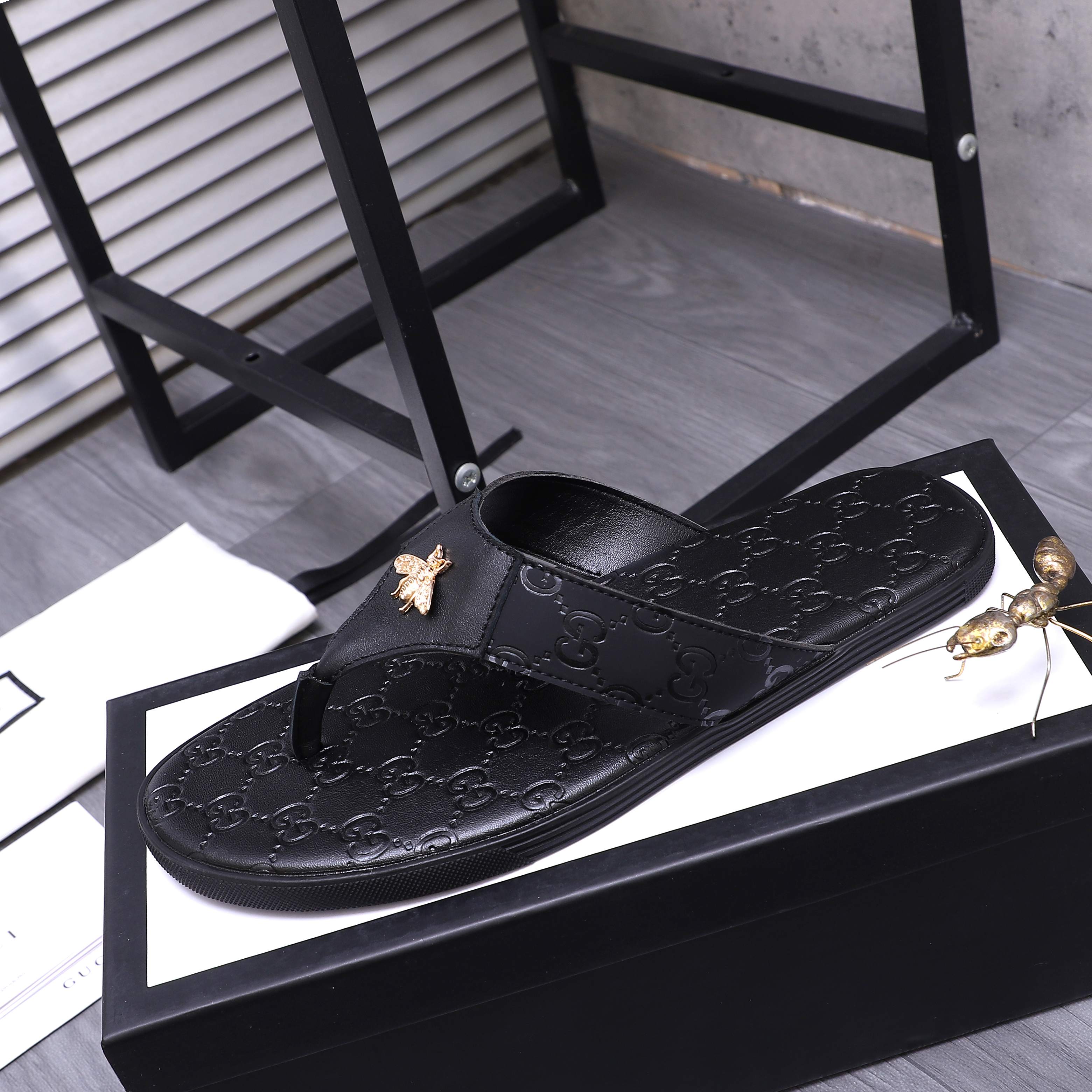 Gucci shoe