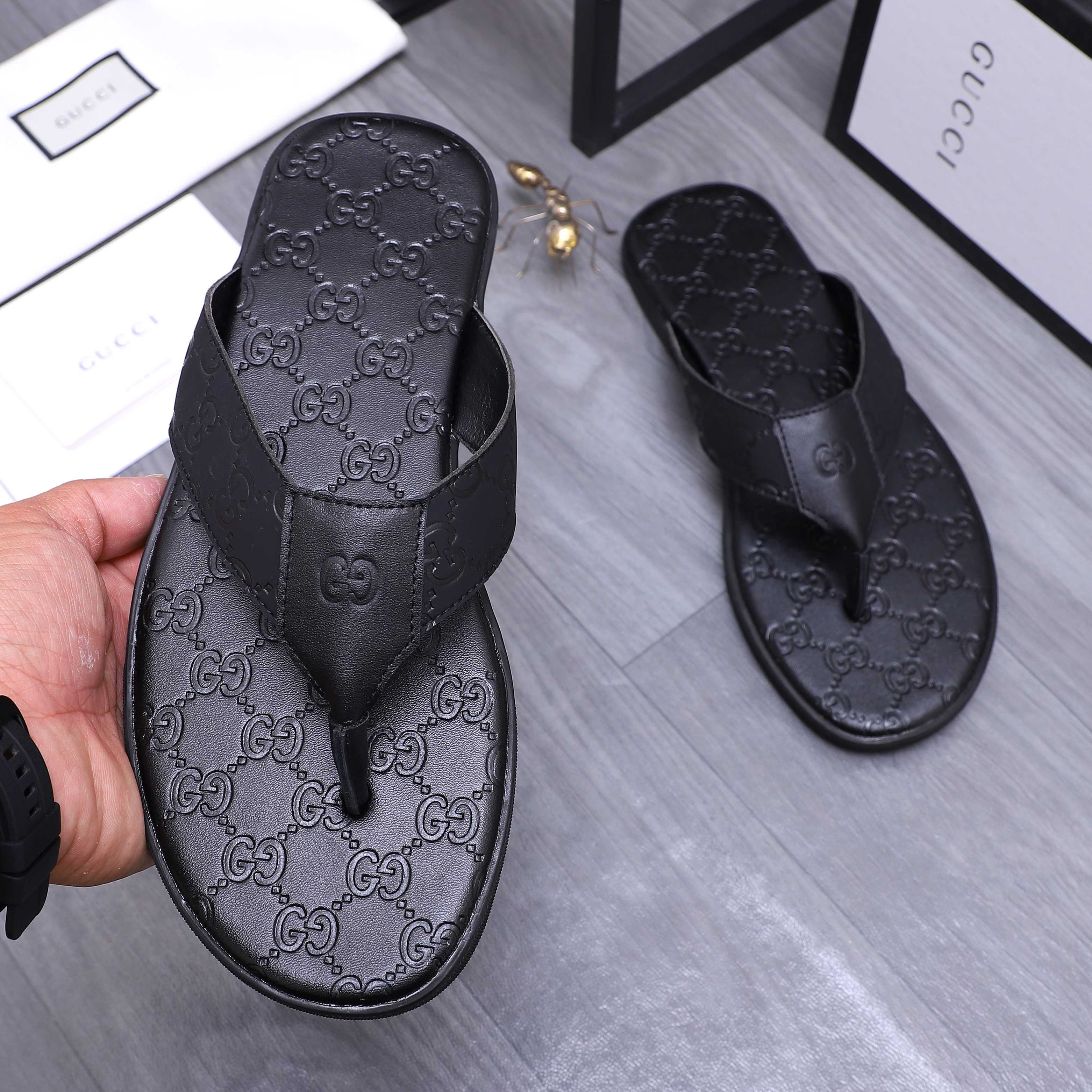 Gucci shoe