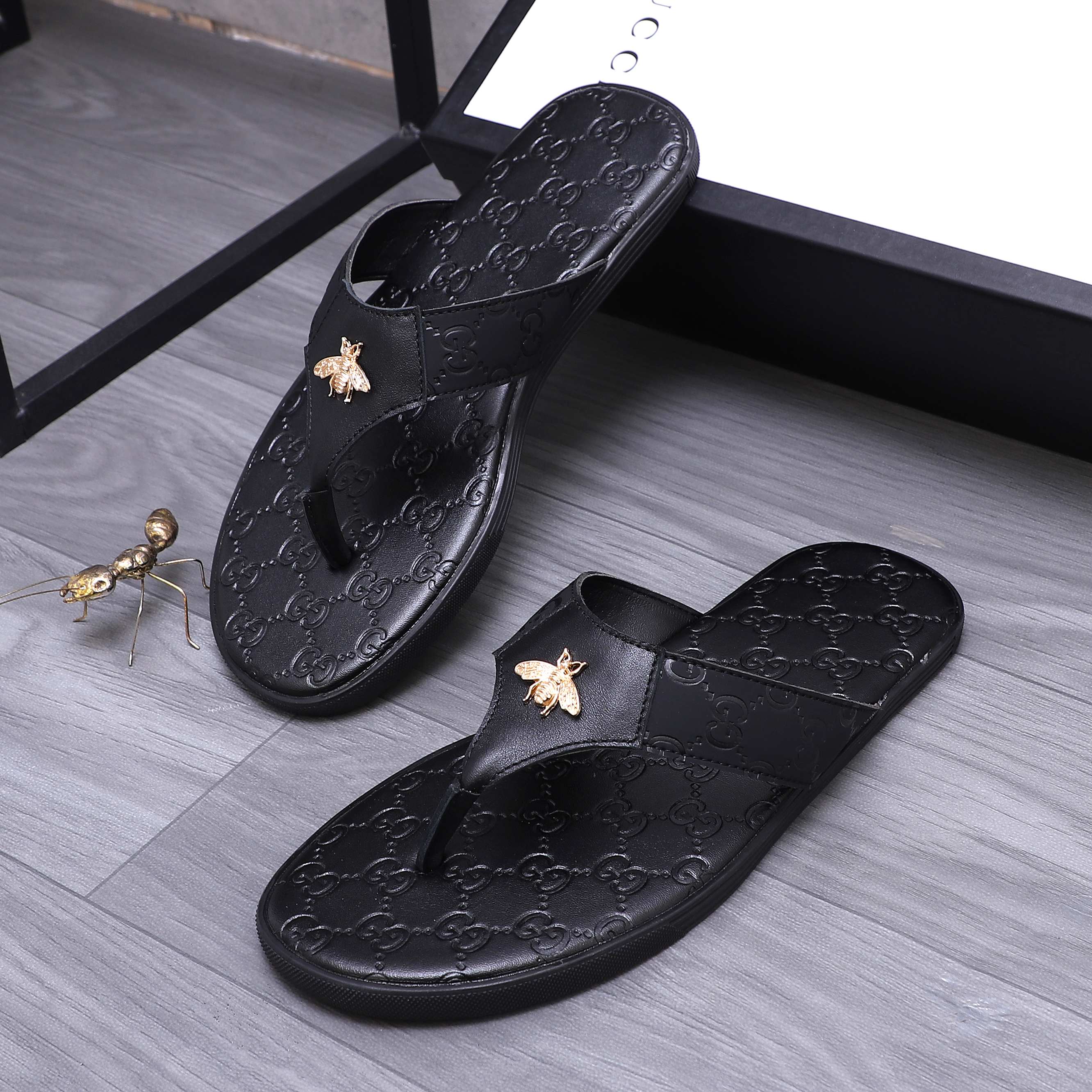 Gucci shoe