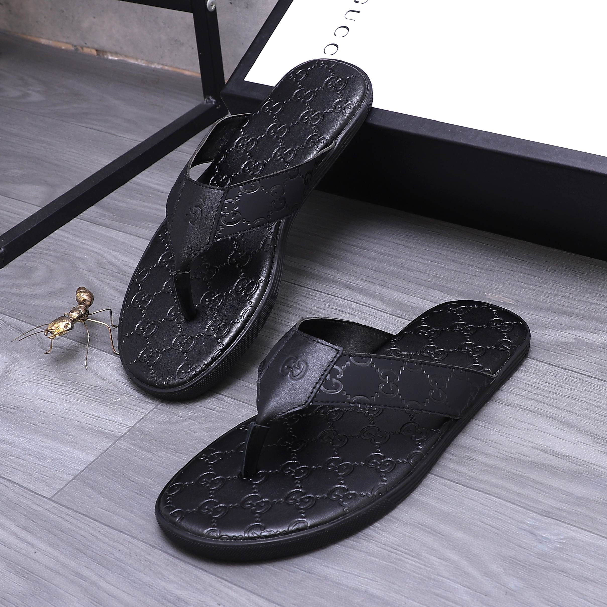 Gucci shoe