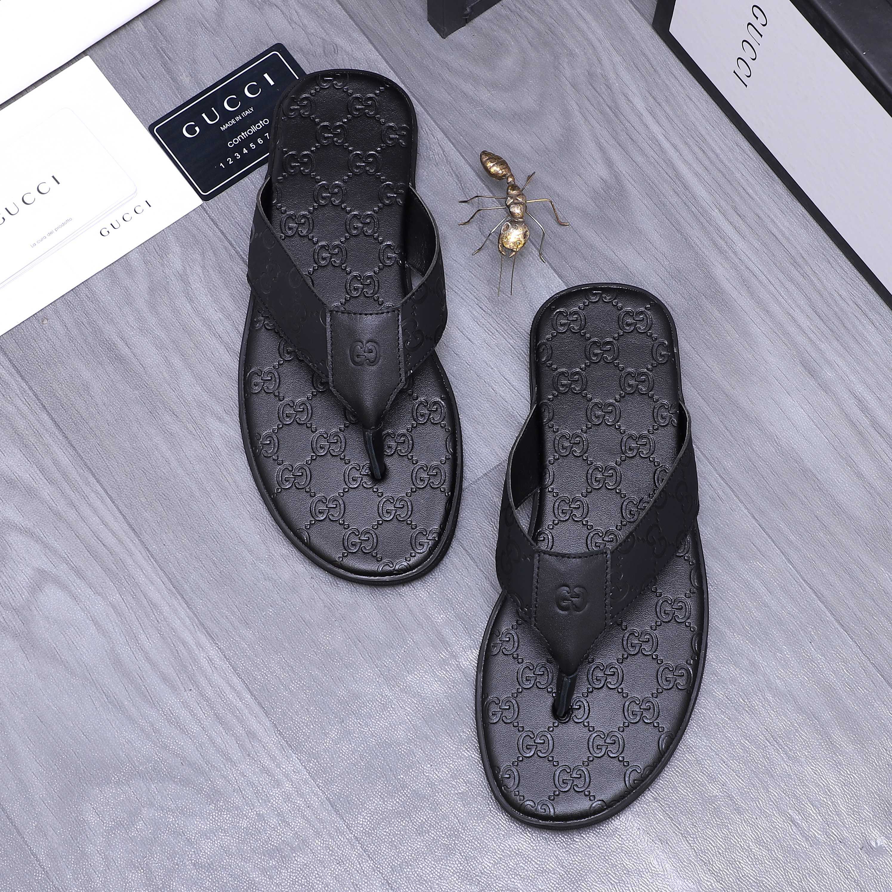 Gucci shoe