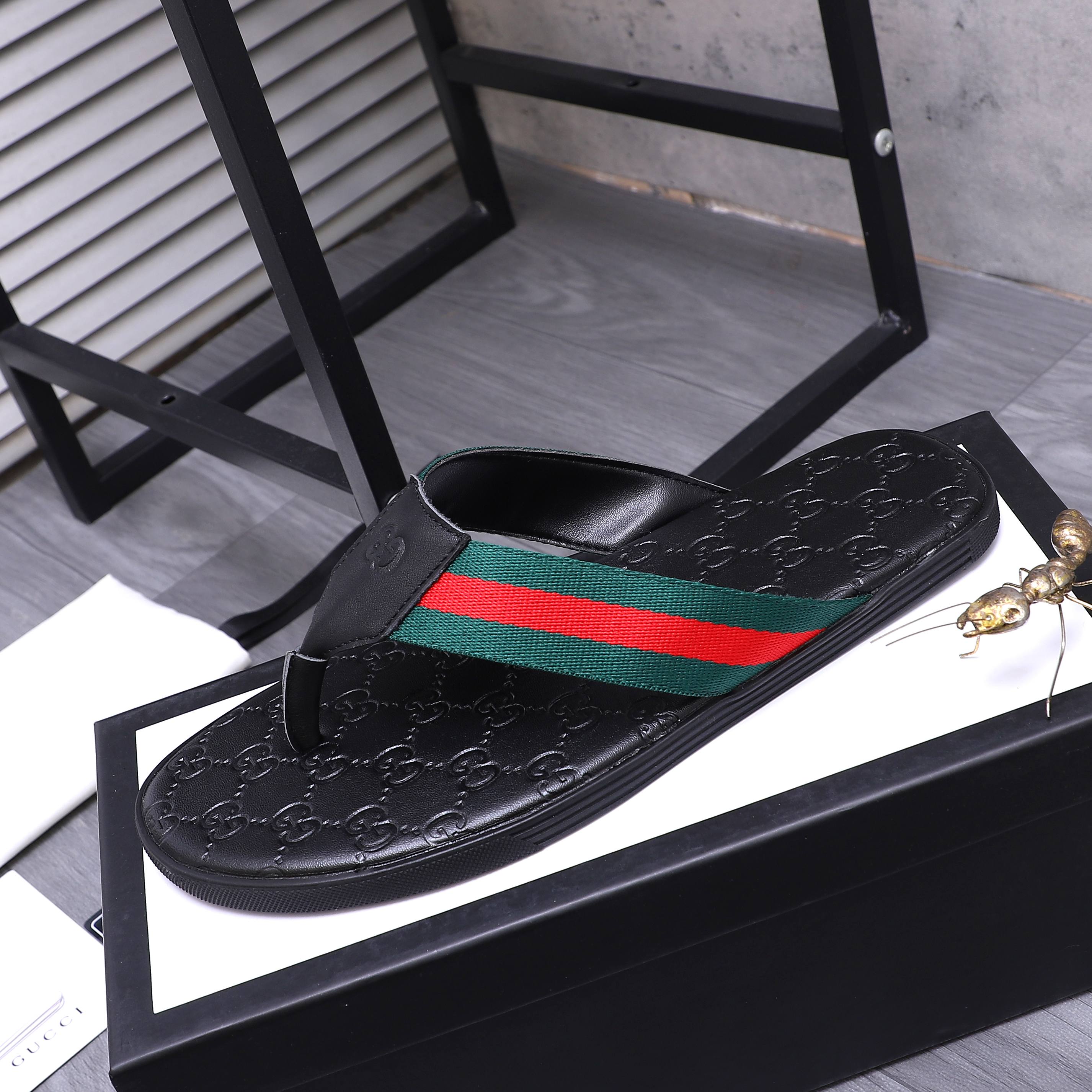 Gucci shoe