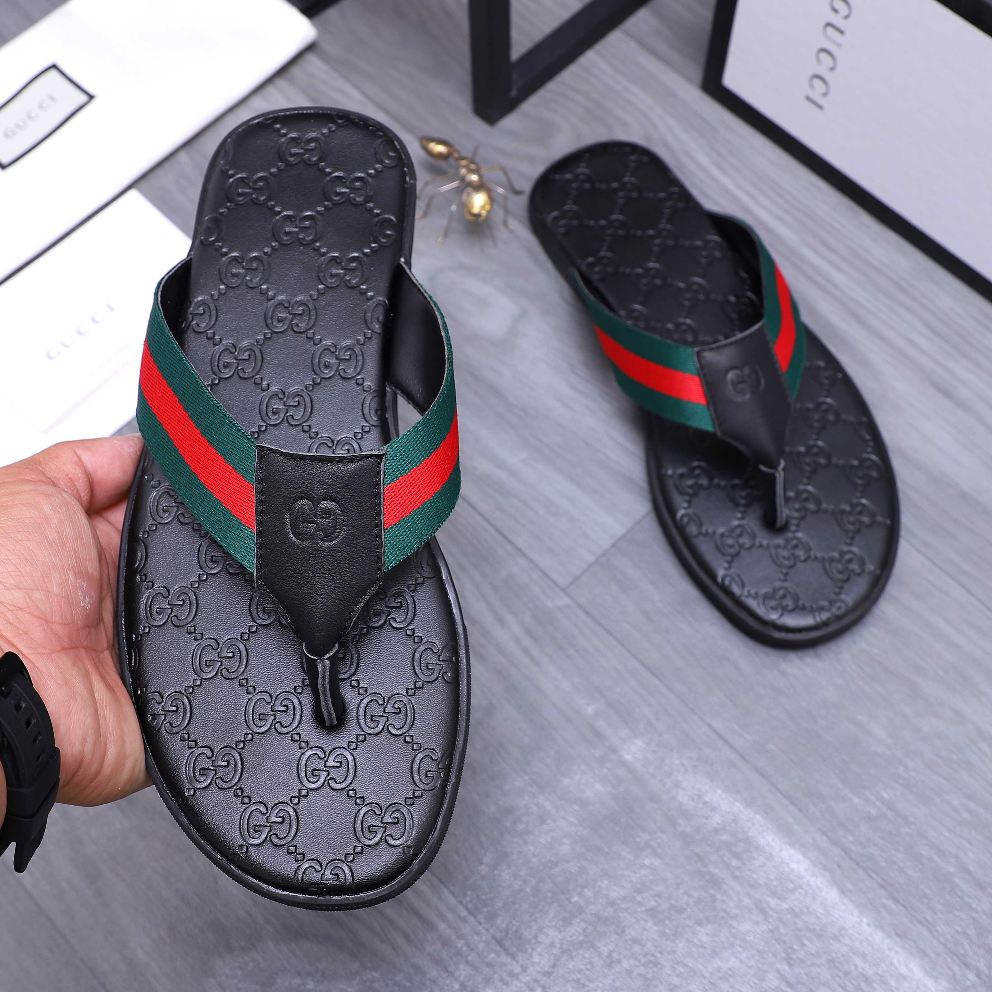 Gucci shoe