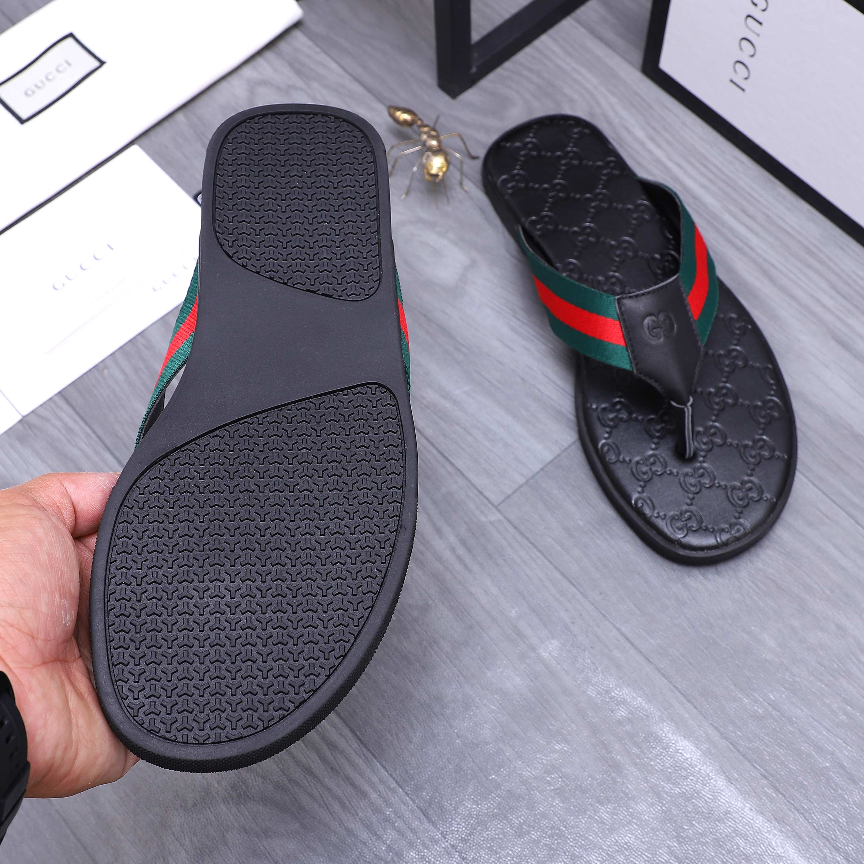 Gucci shoe