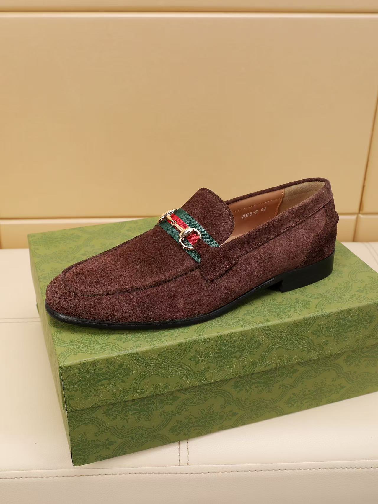 Gucci shoe