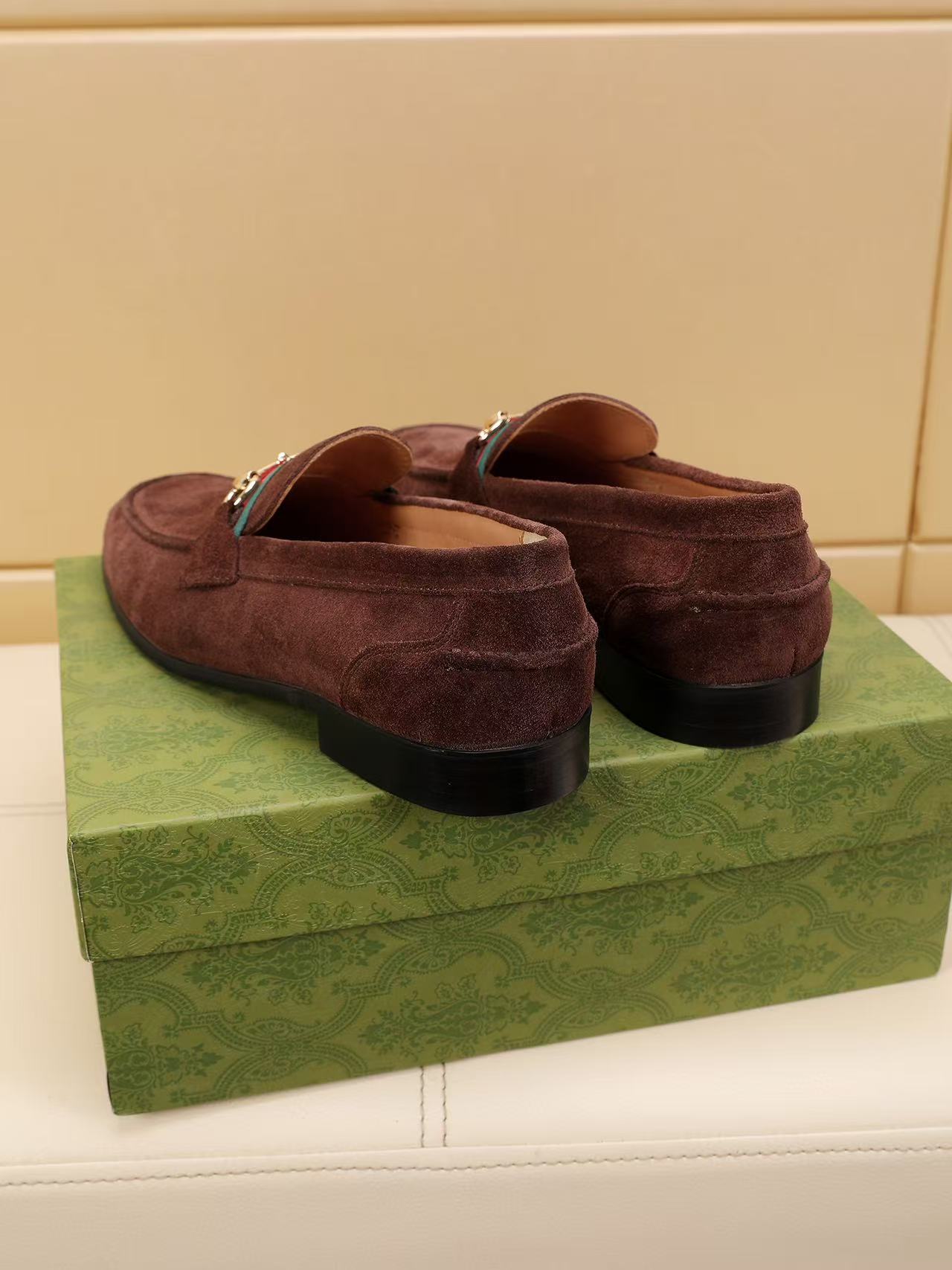 Gucci shoe