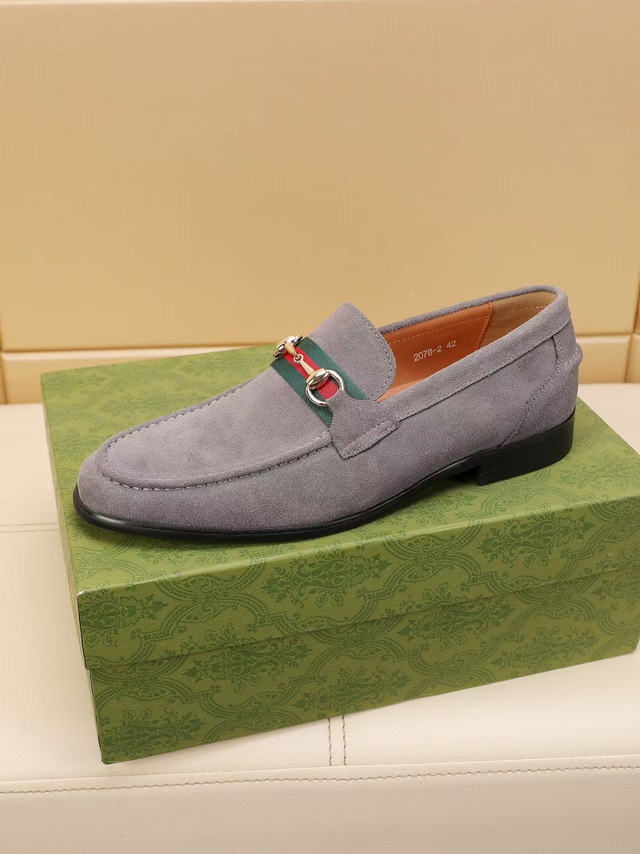 Gucci shoe