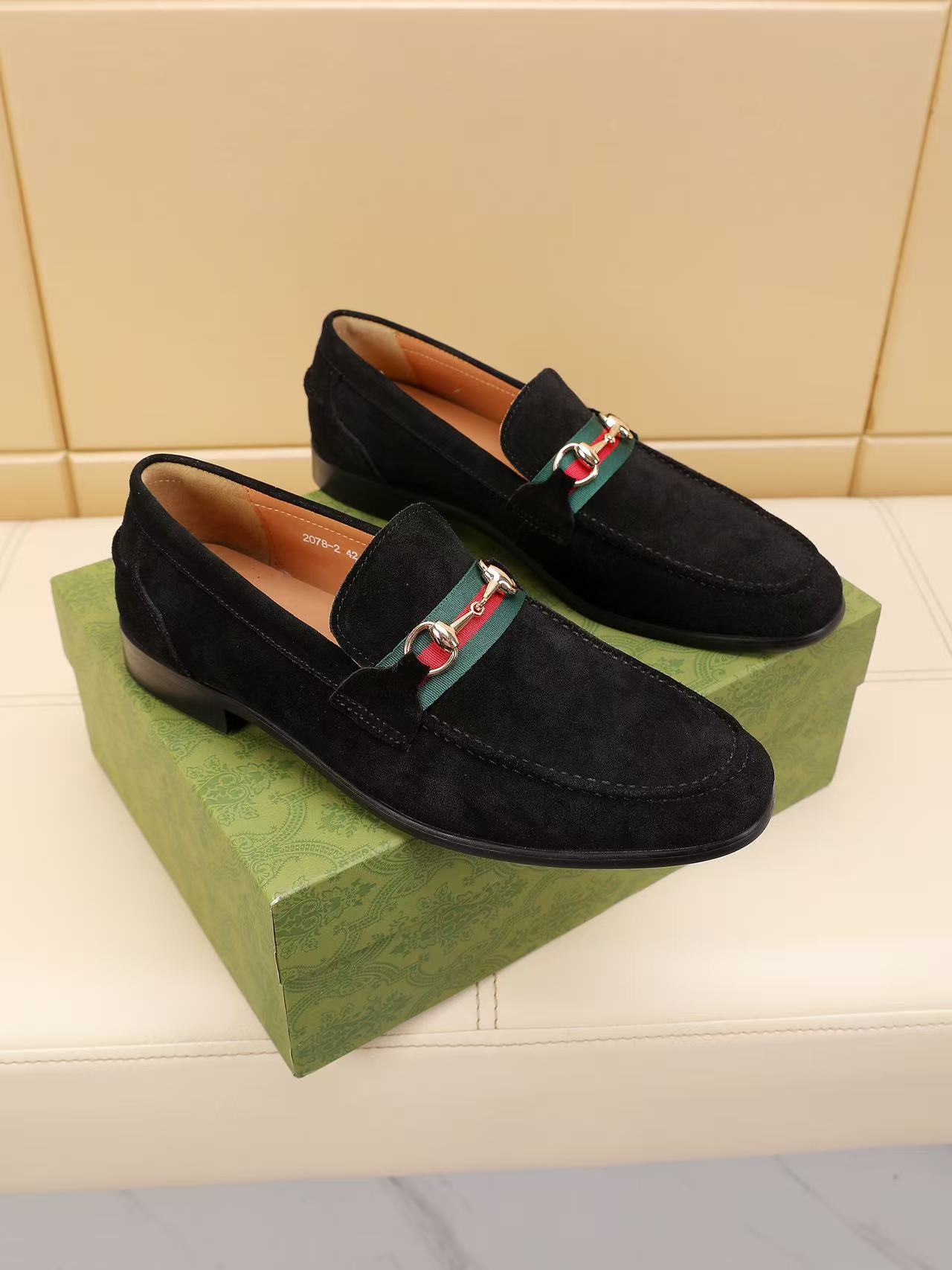 Gucci shoe