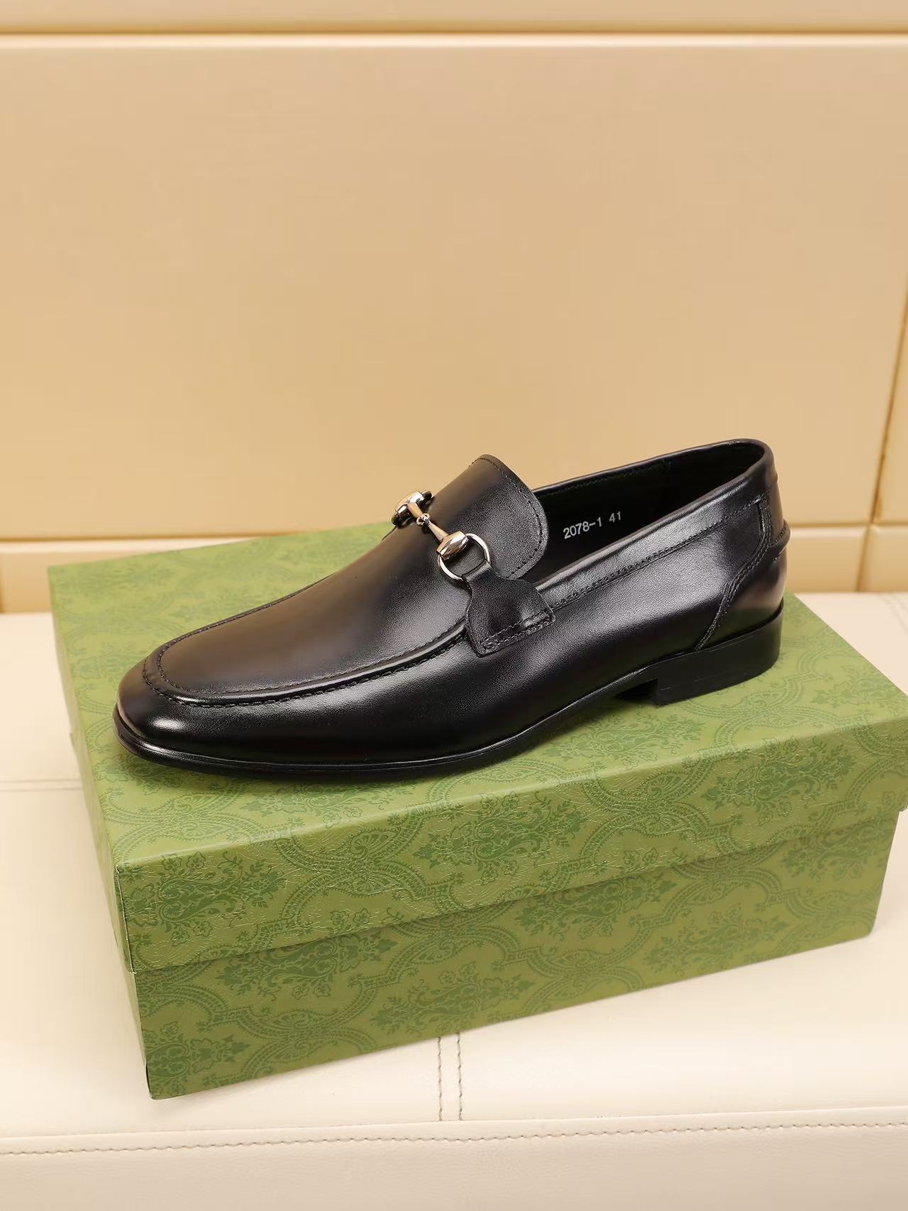 Gucci shoe