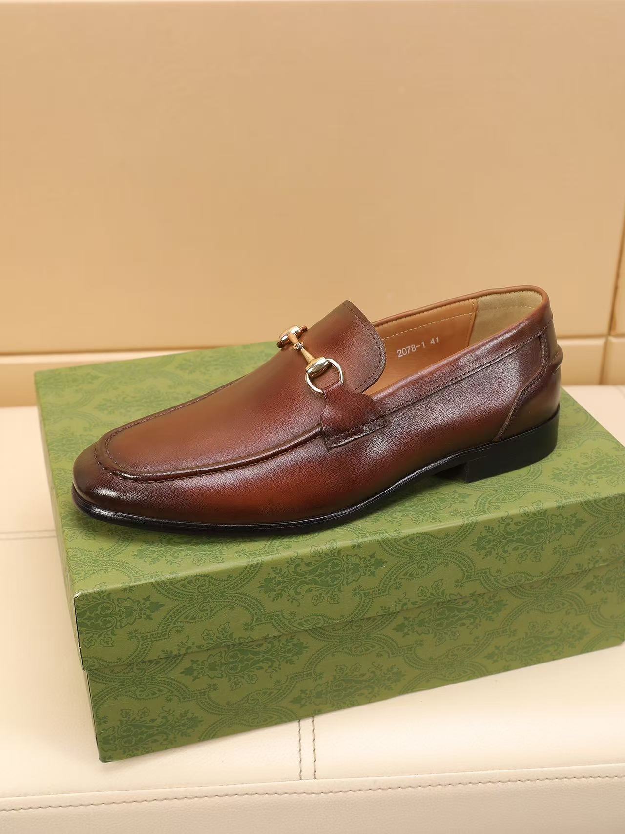 Gucci shoe
