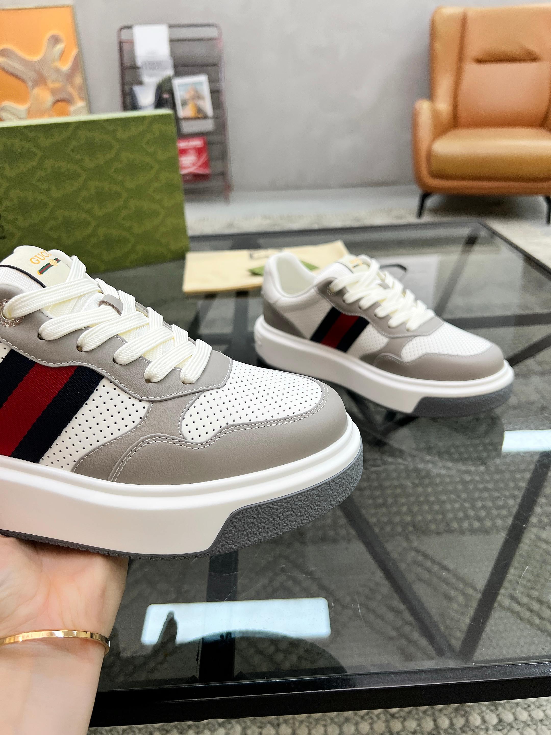 Gucci shoe