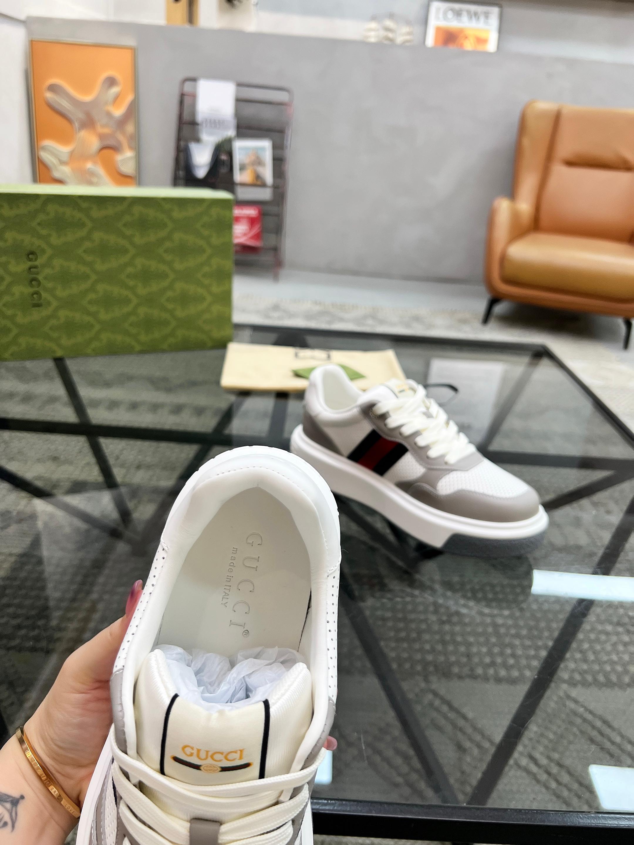Gucci shoe