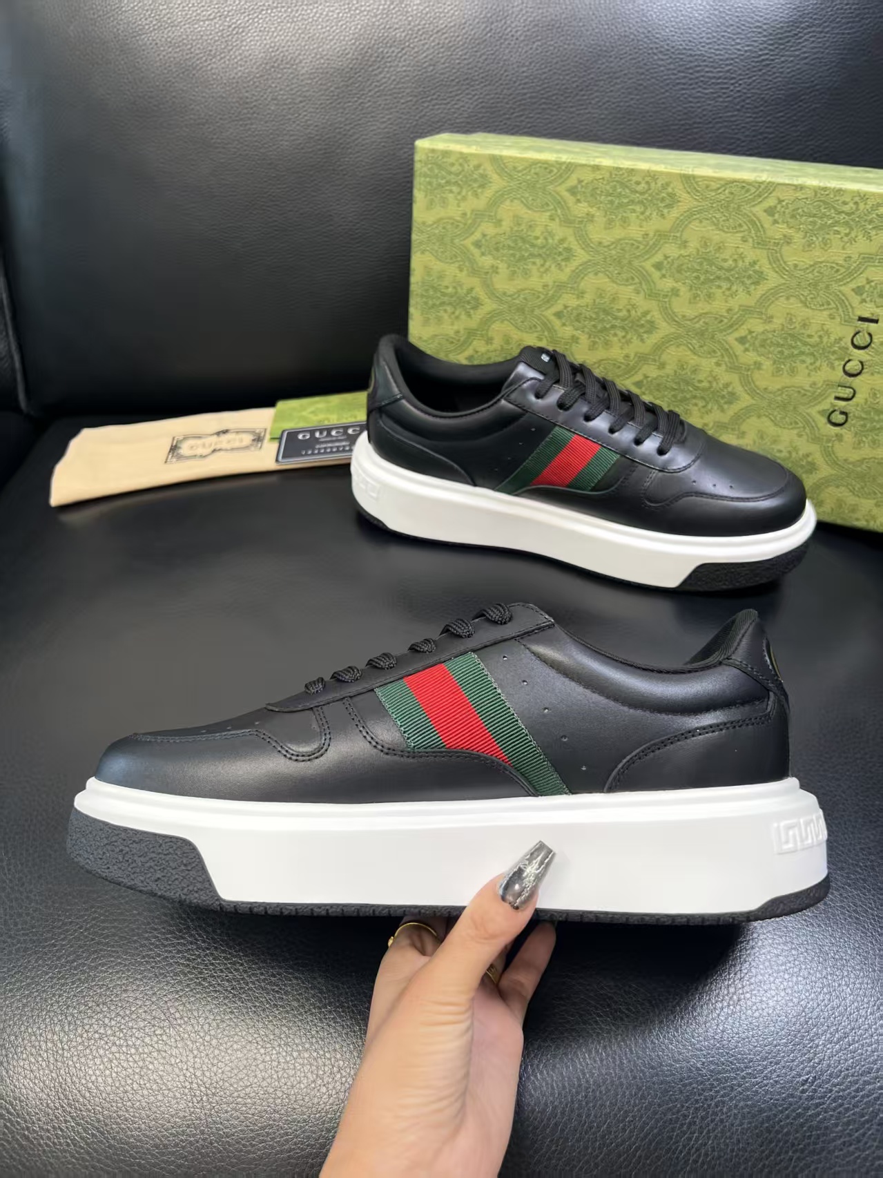 Gucci shoe