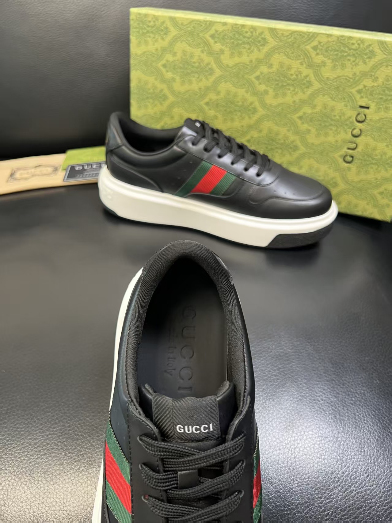 Gucci shoe