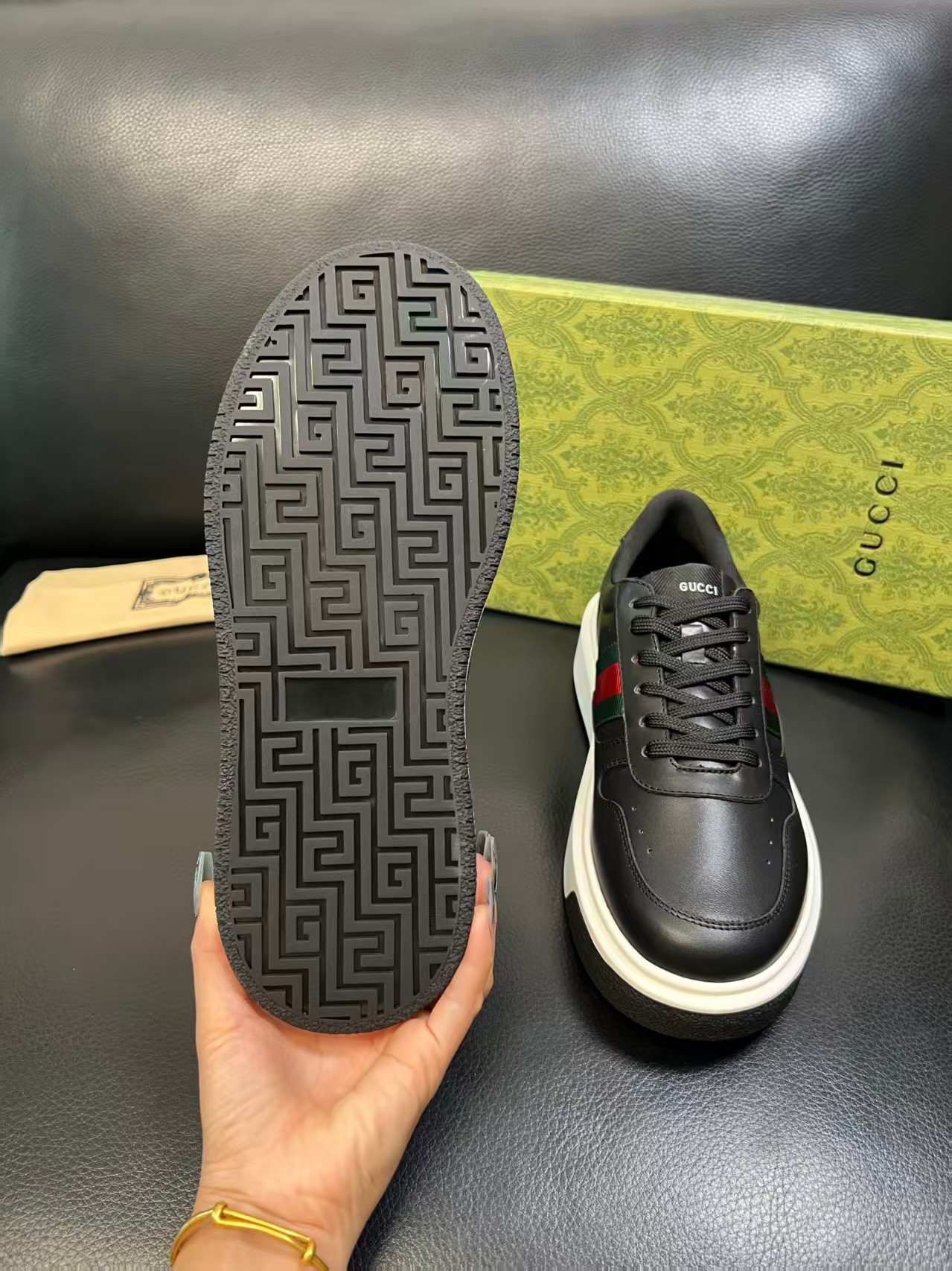 Gucci shoe