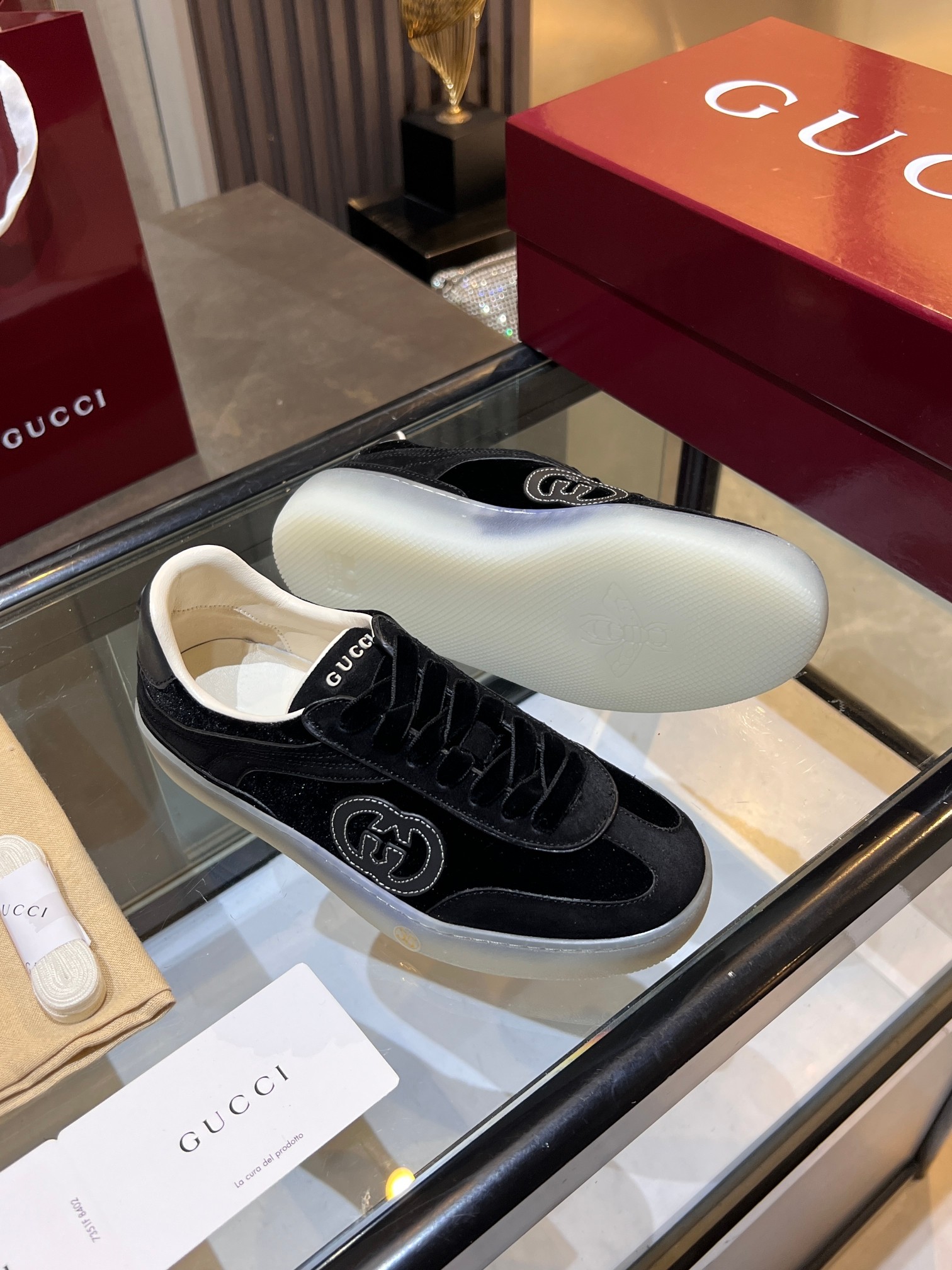 Gucci shoe