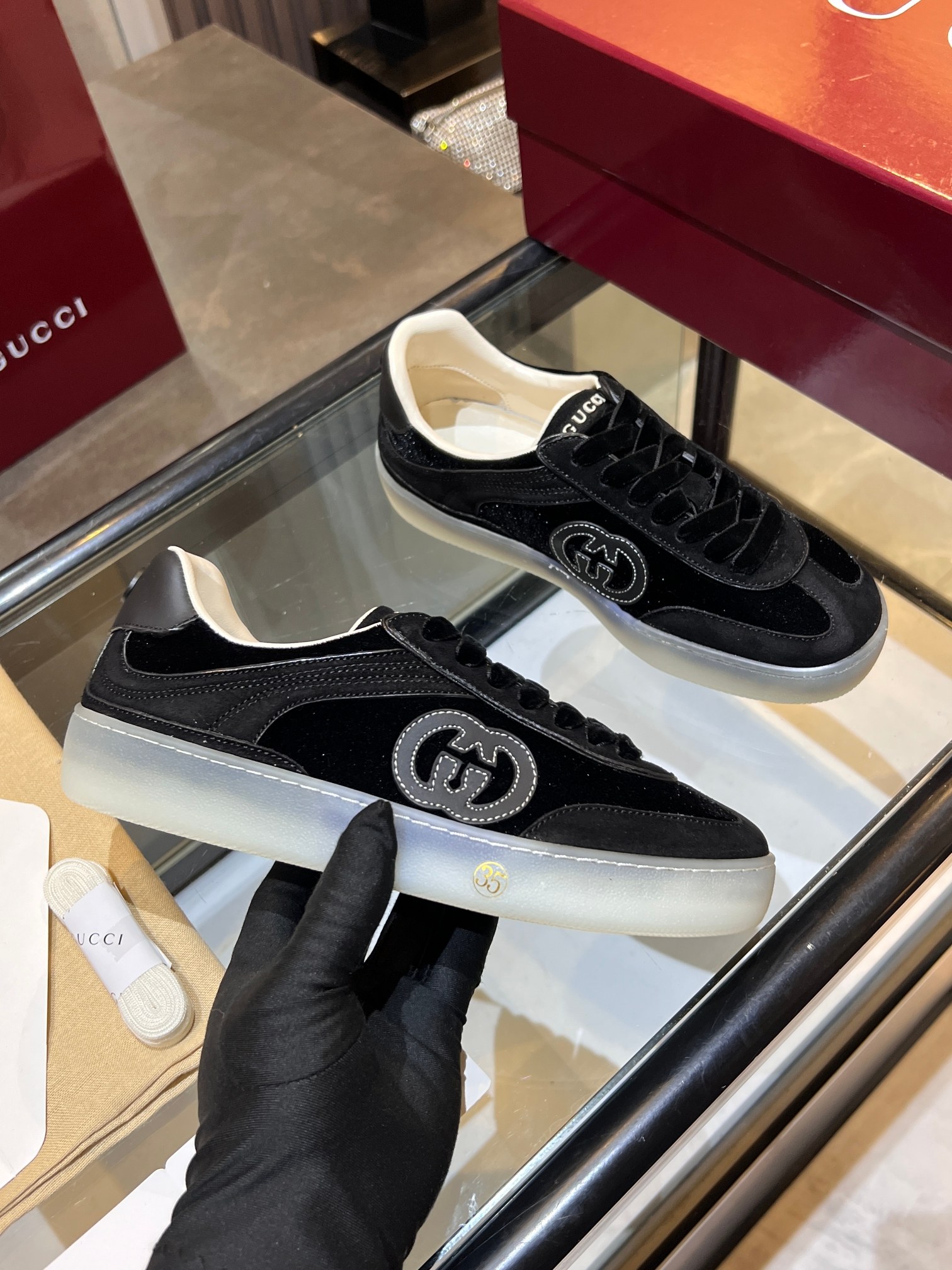 Gucci shoe