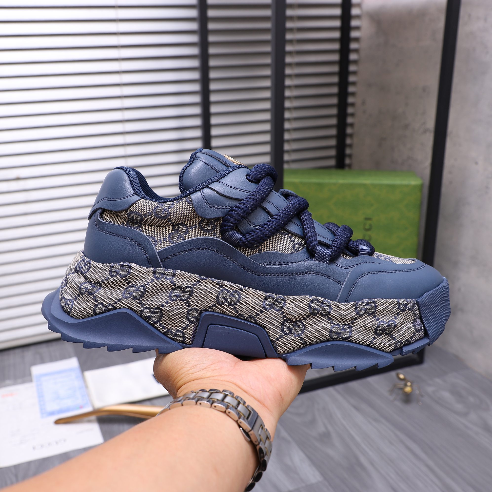 Gucci