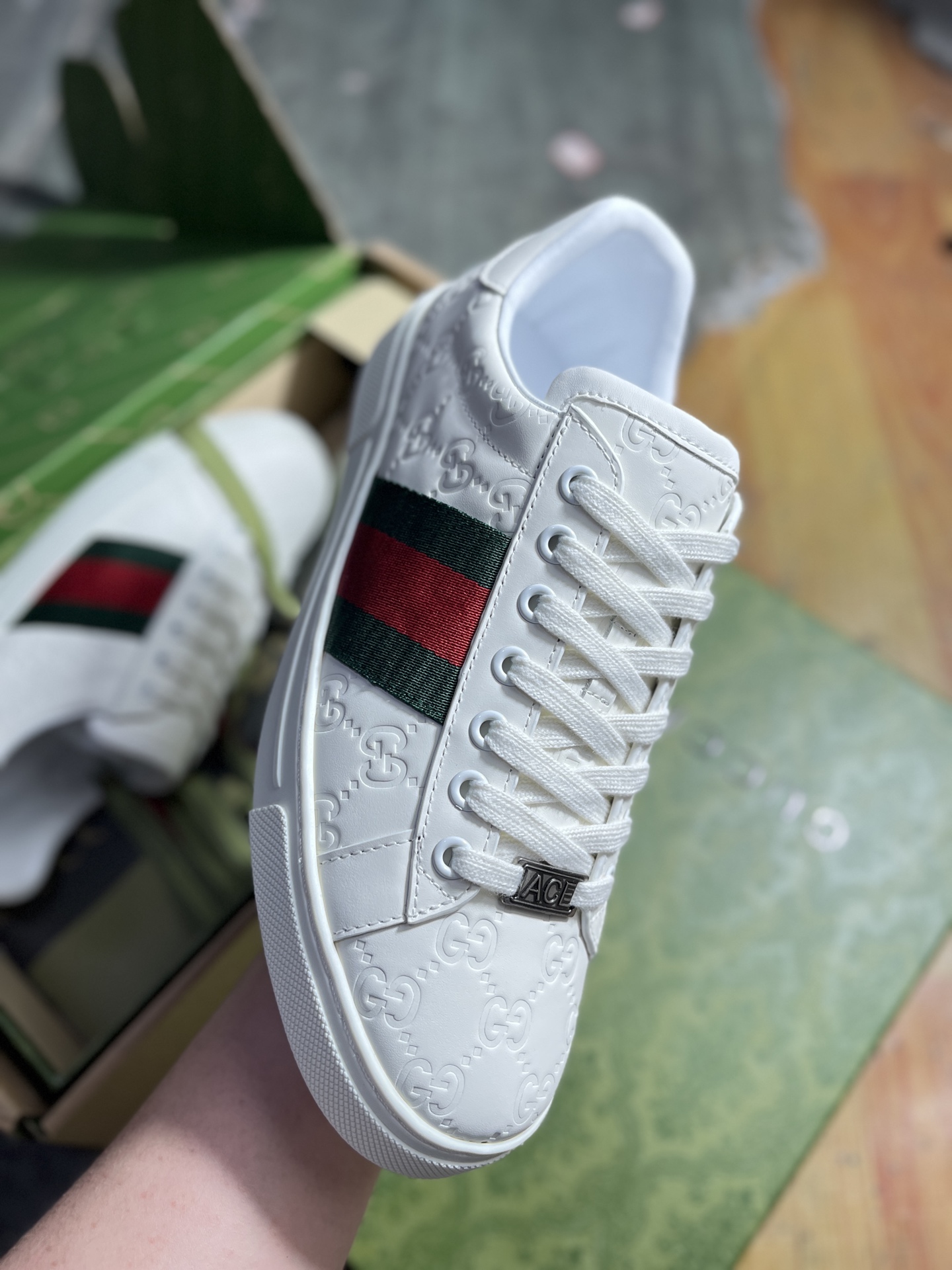 Gucci