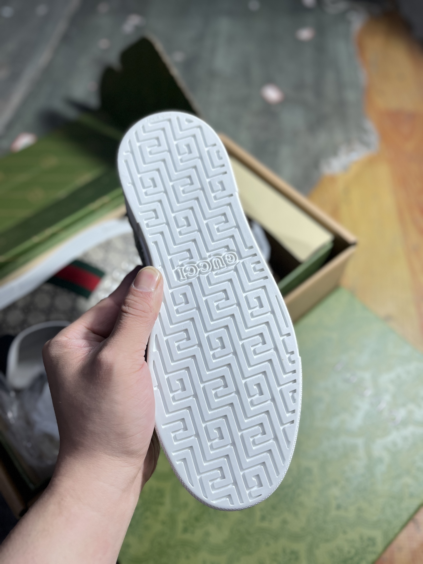 Gucci
