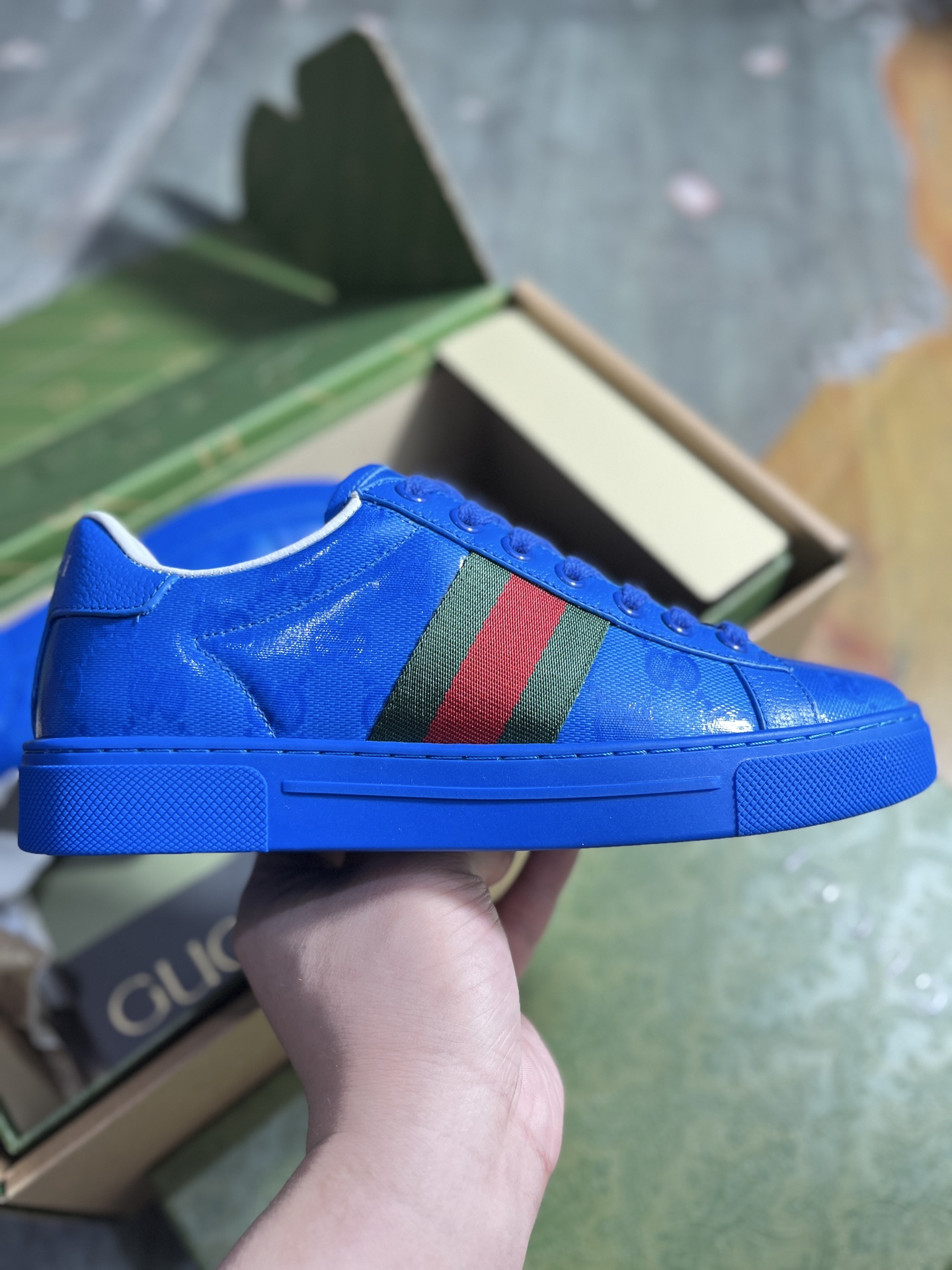 Gucci