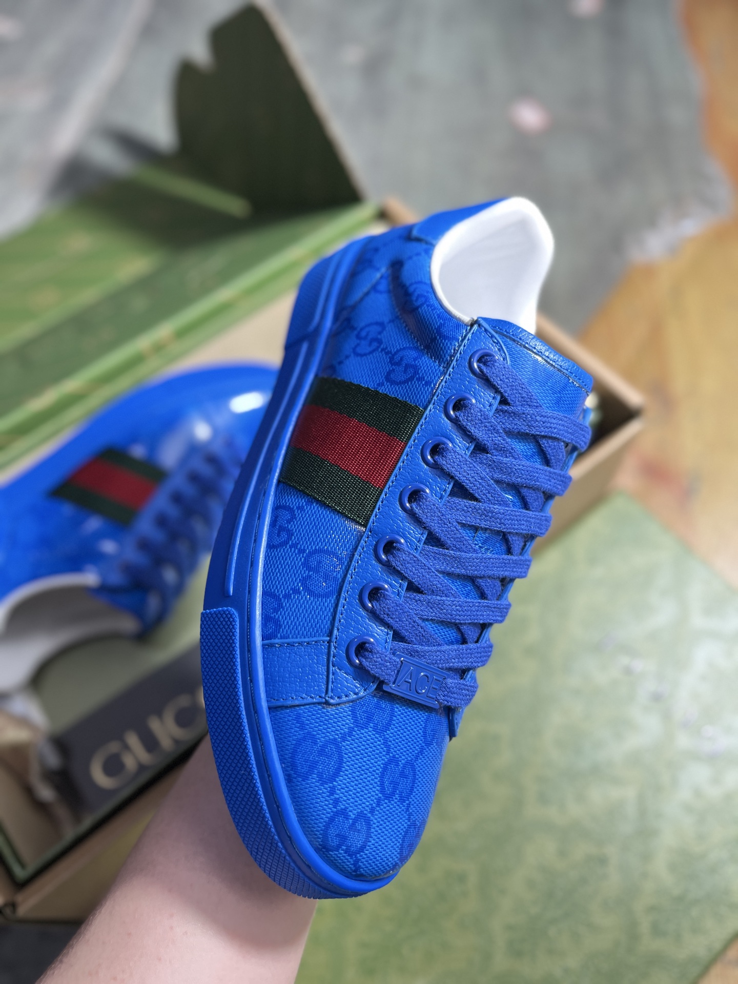 Gucci