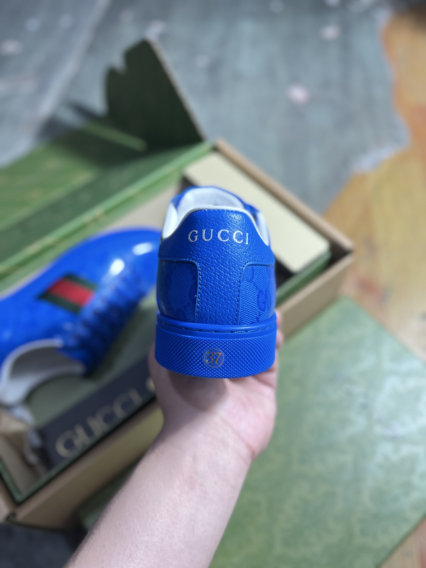 Gucci