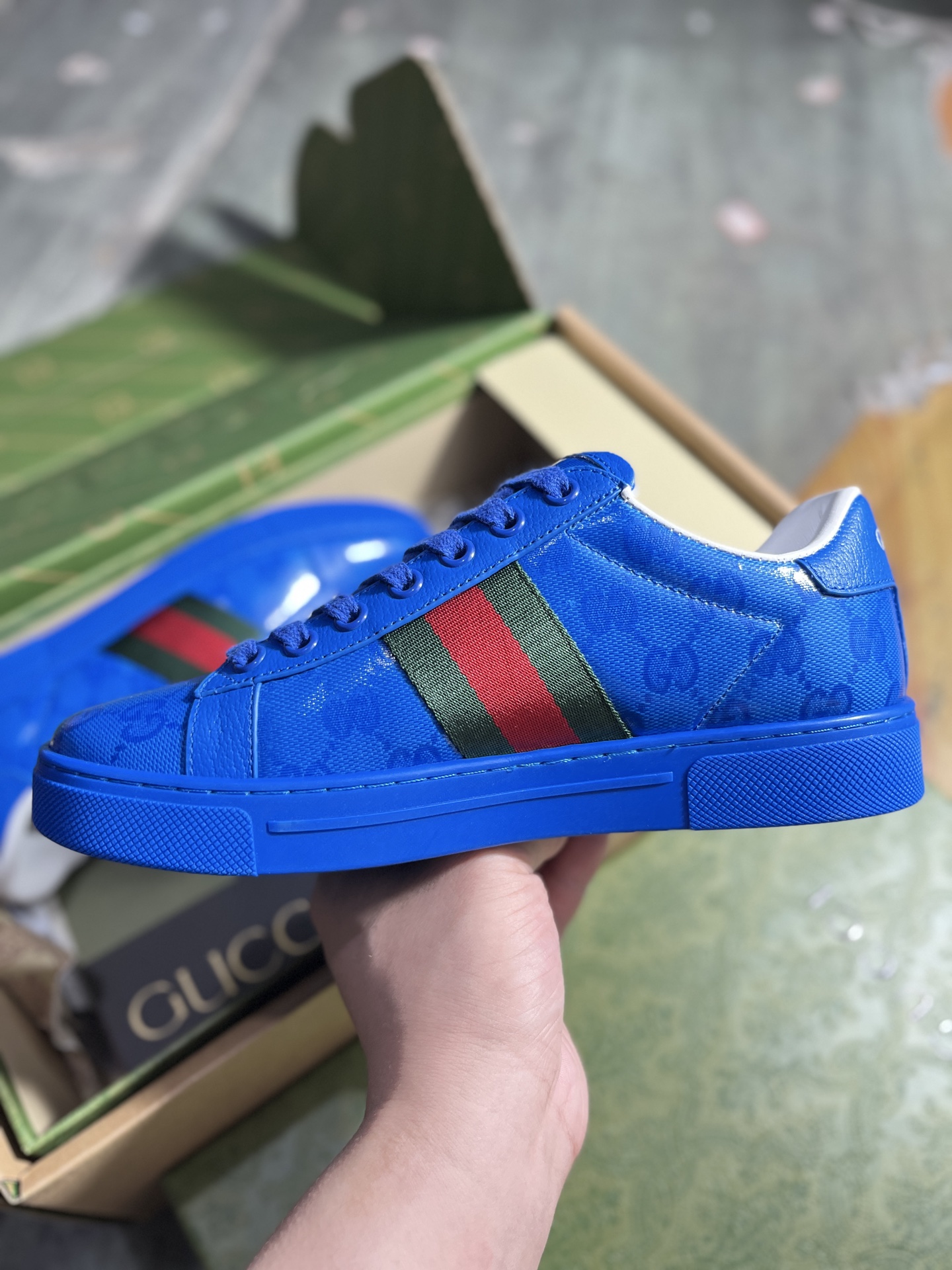 Gucci