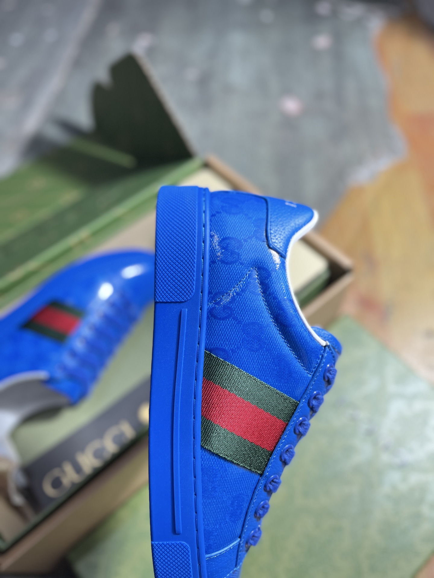 Gucci