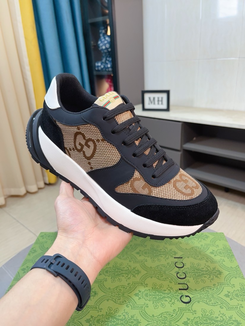 Gucci shoe