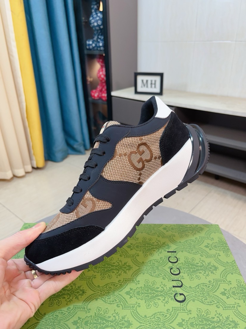 Gucci shoe