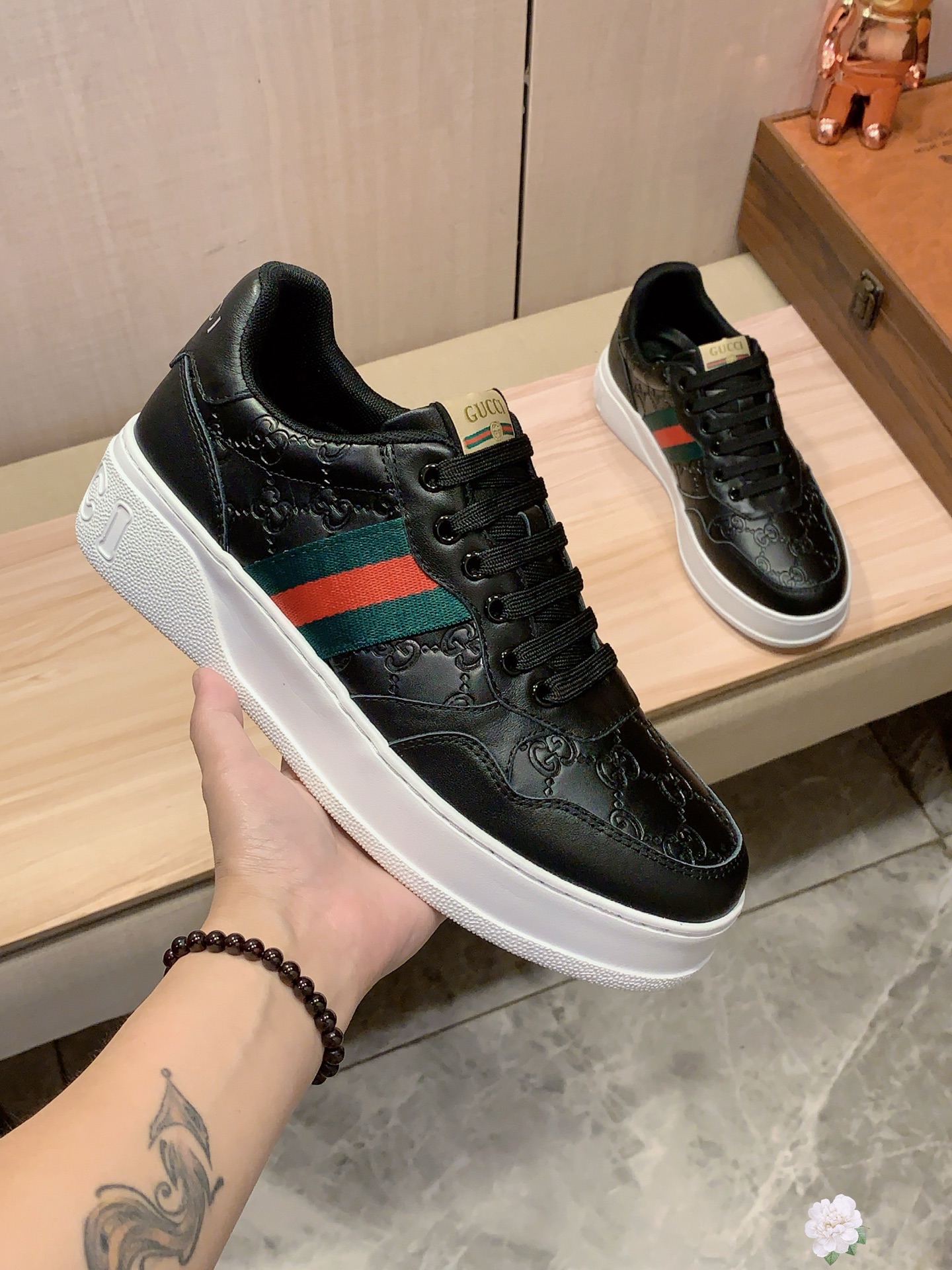 Gucci