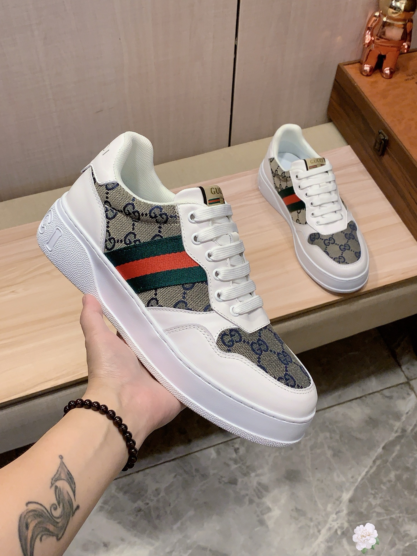 Gucci