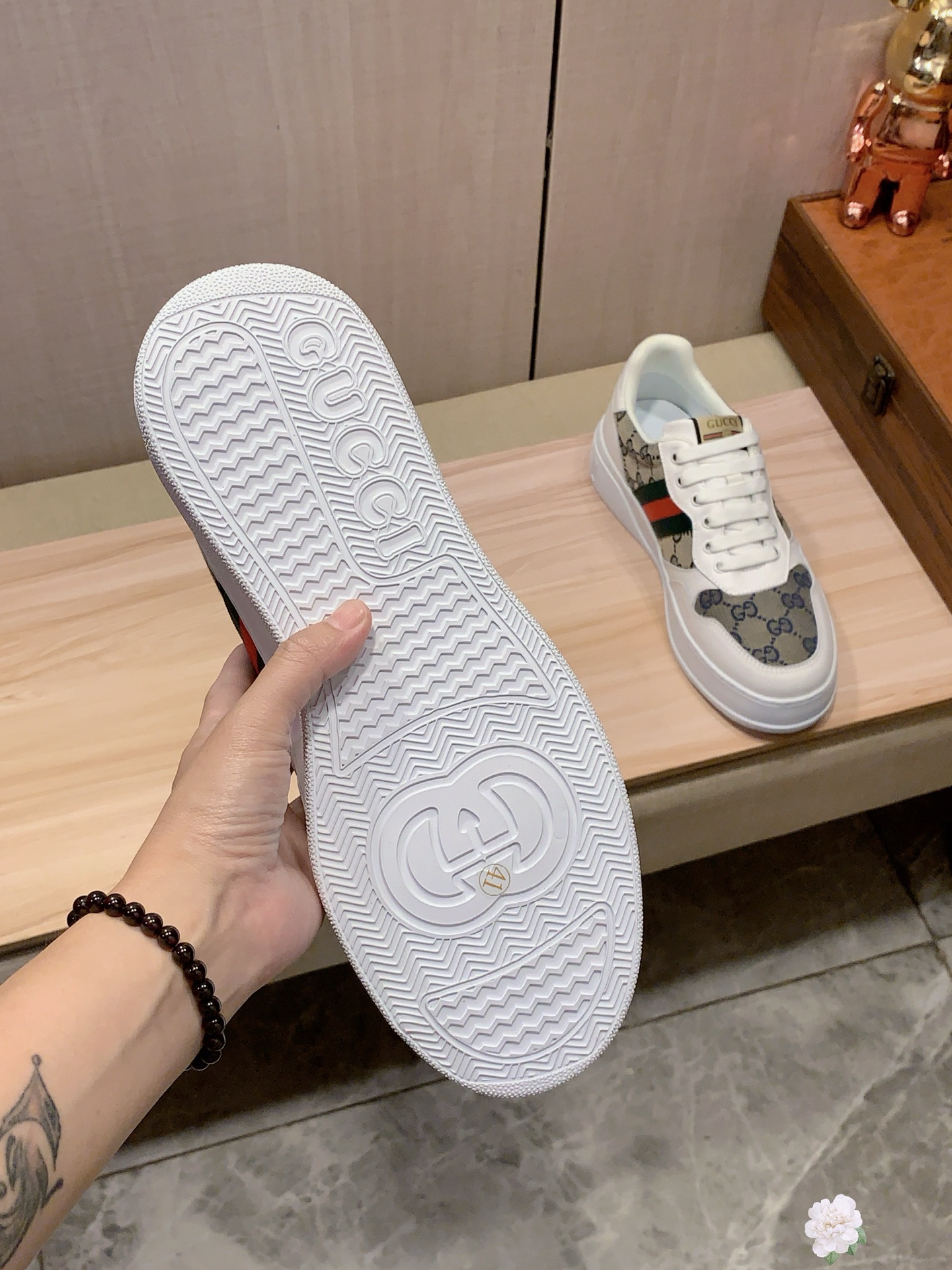 Gucci