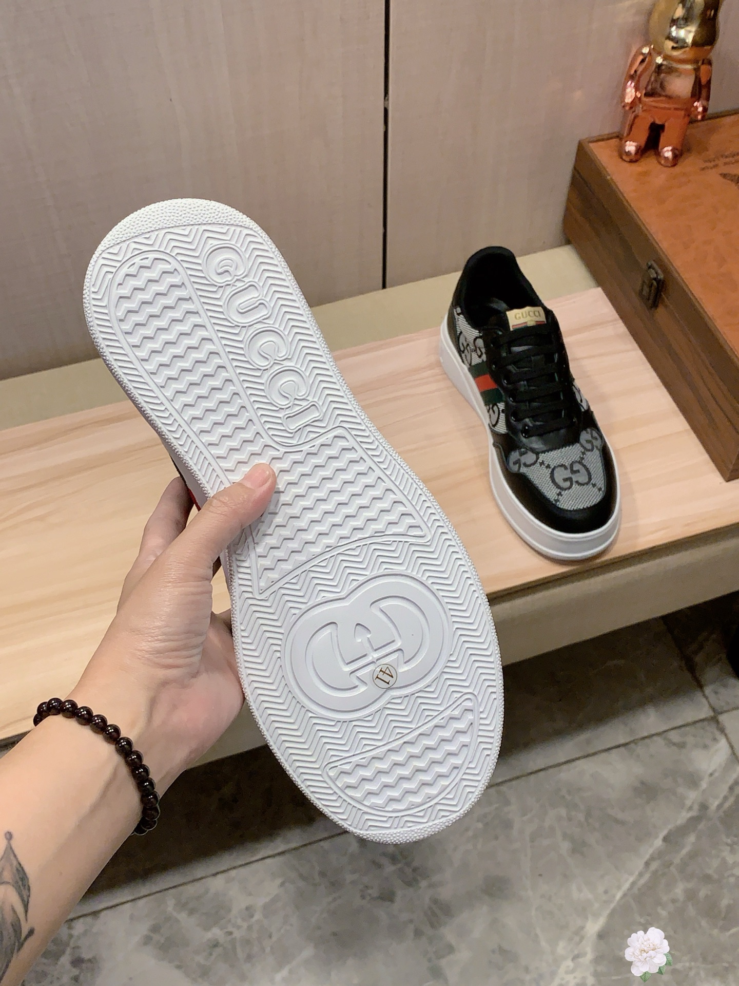 Gucci