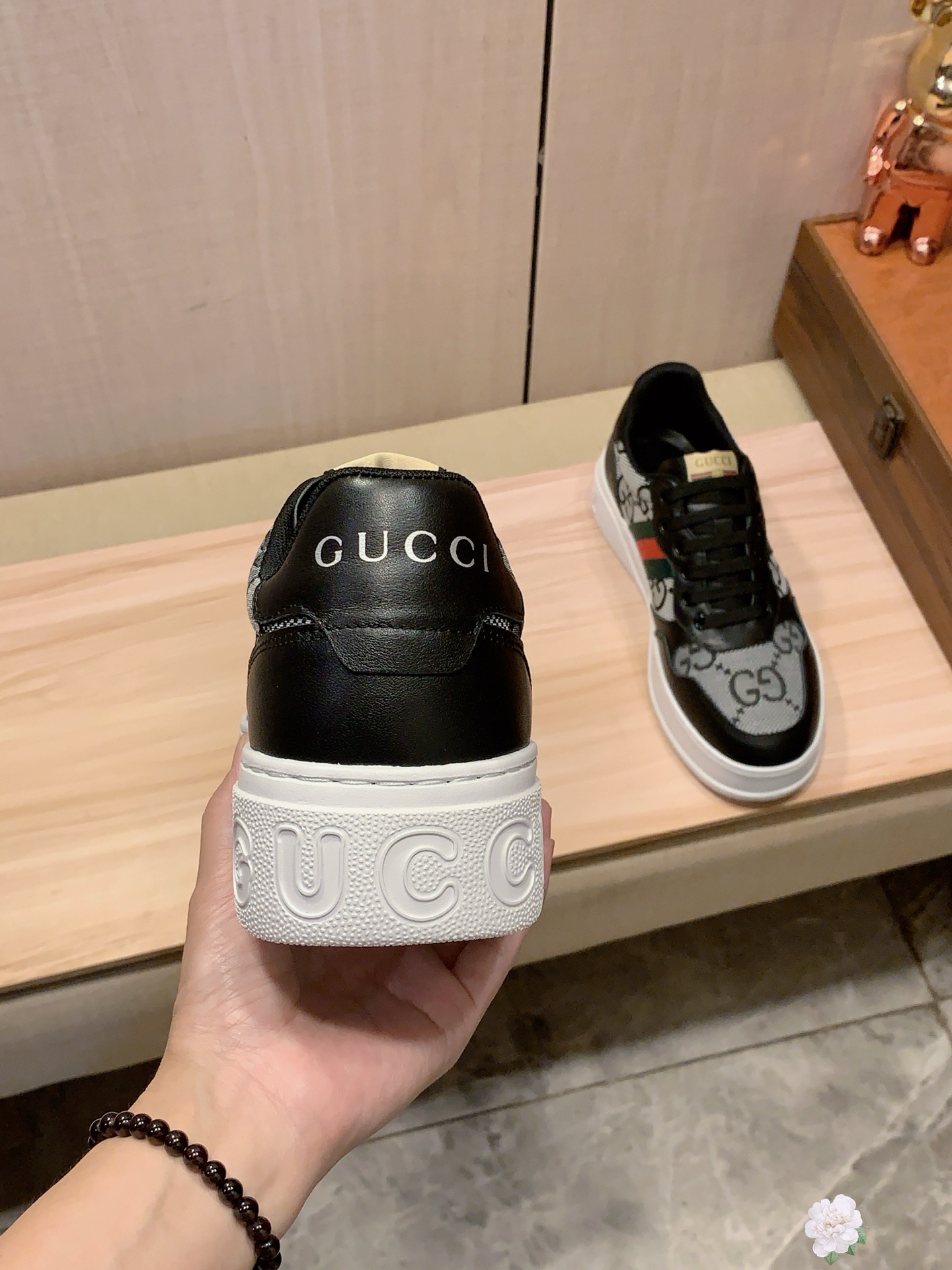 Gucci