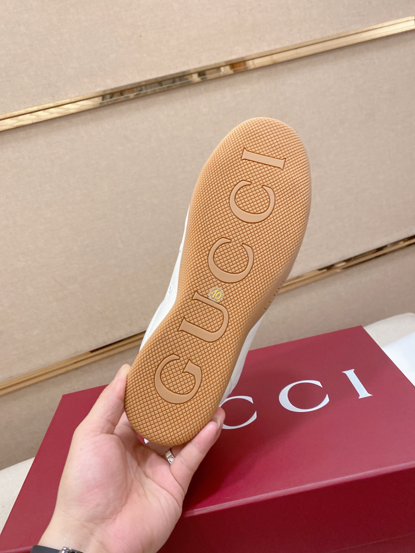 Gucci shoe