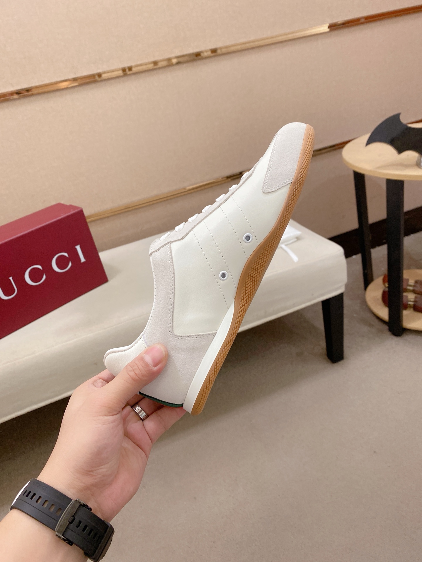 Gucci shoe