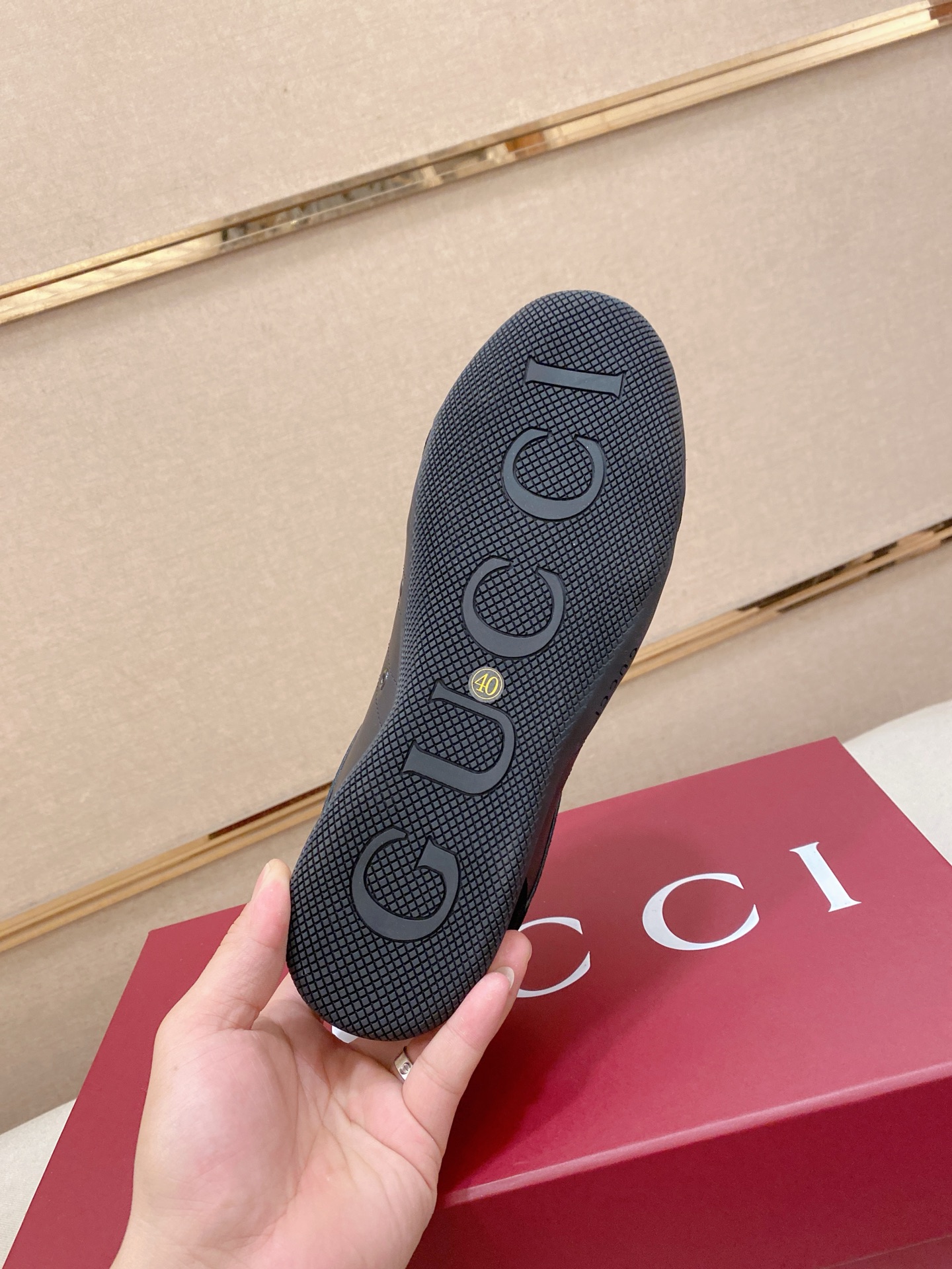 Gucci shoe