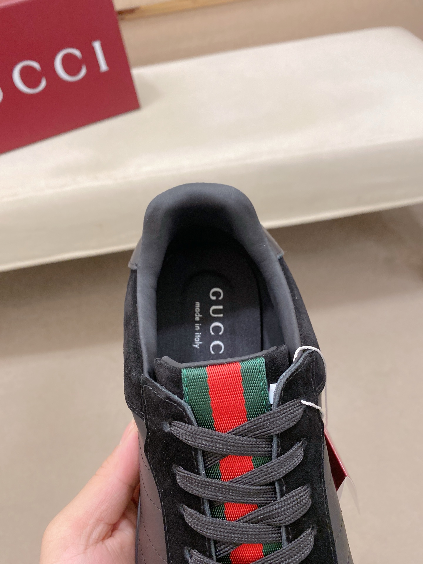 Gucci shoe