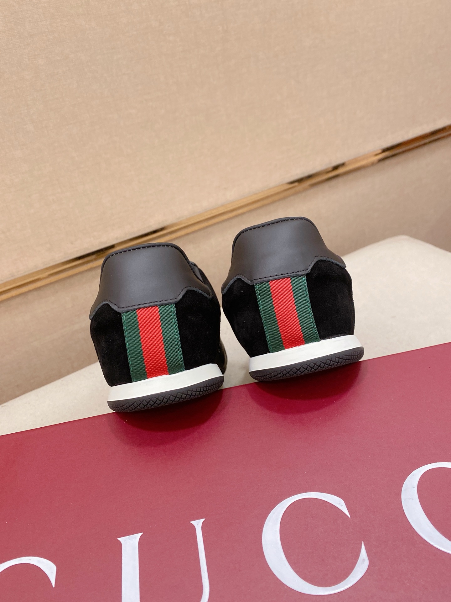 Gucci shoe