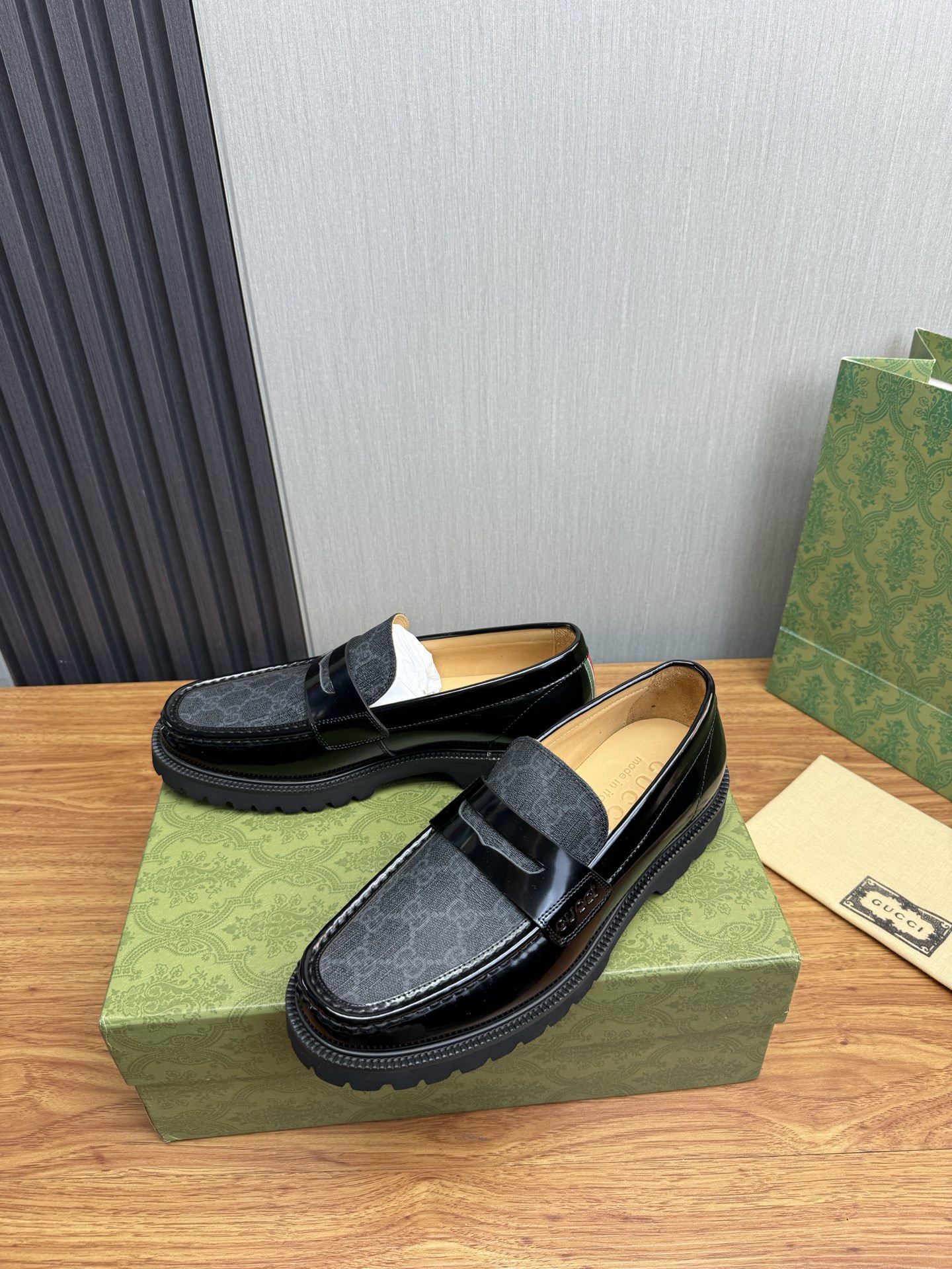 Gucci