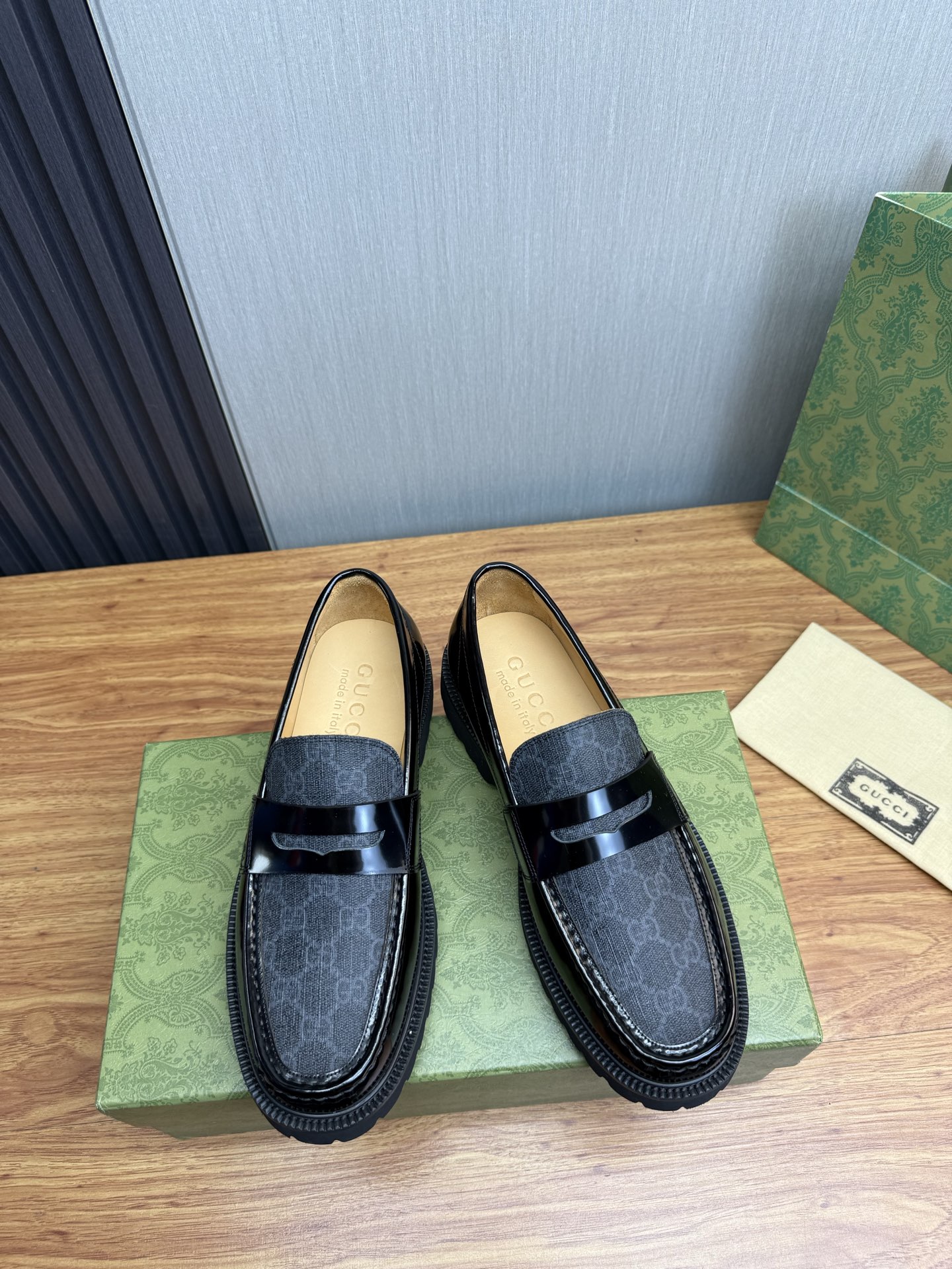 Gucci