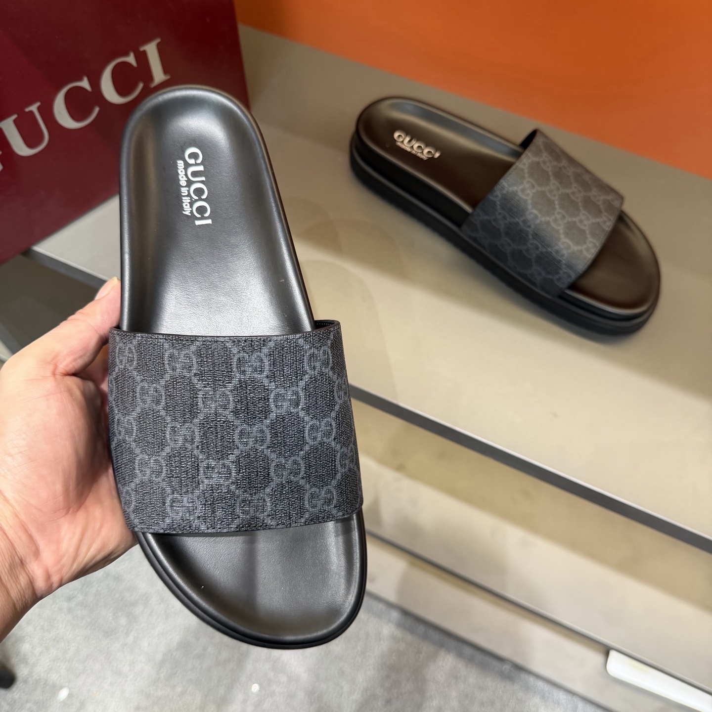Gucci shoe