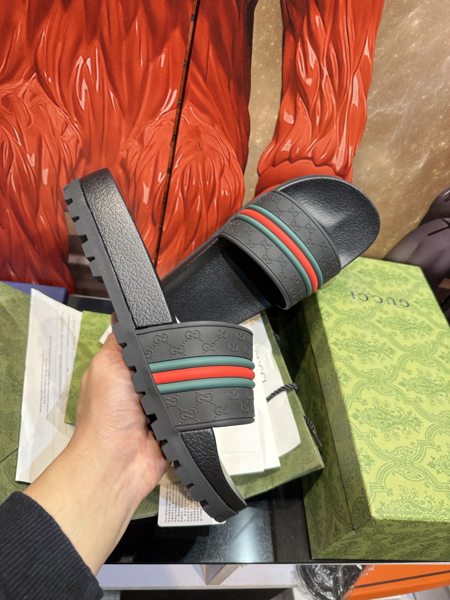 Gucci shoe