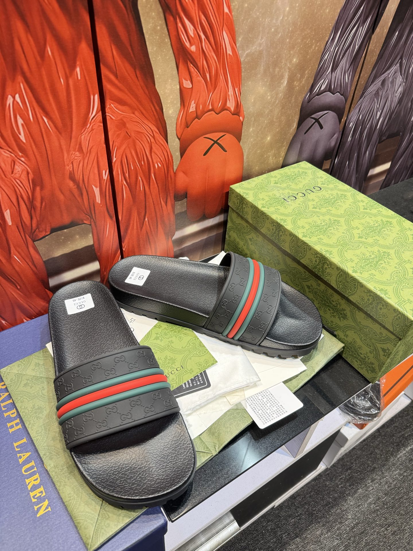Gucci shoe