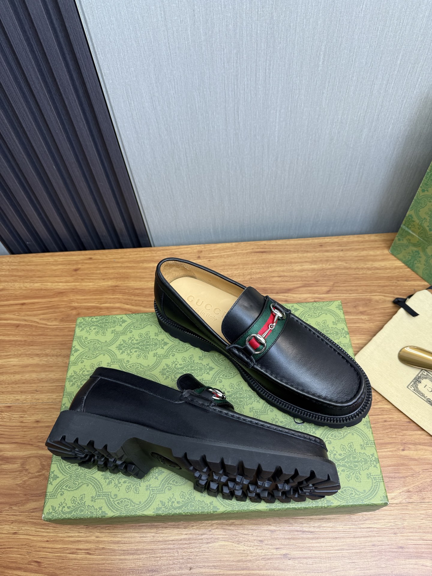 Gucci