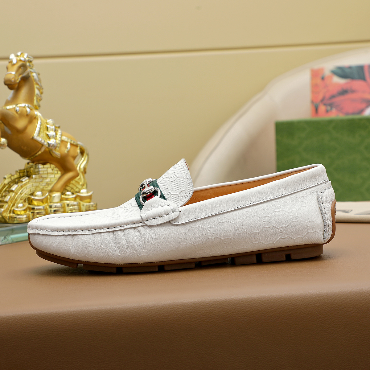 Gucci shoe